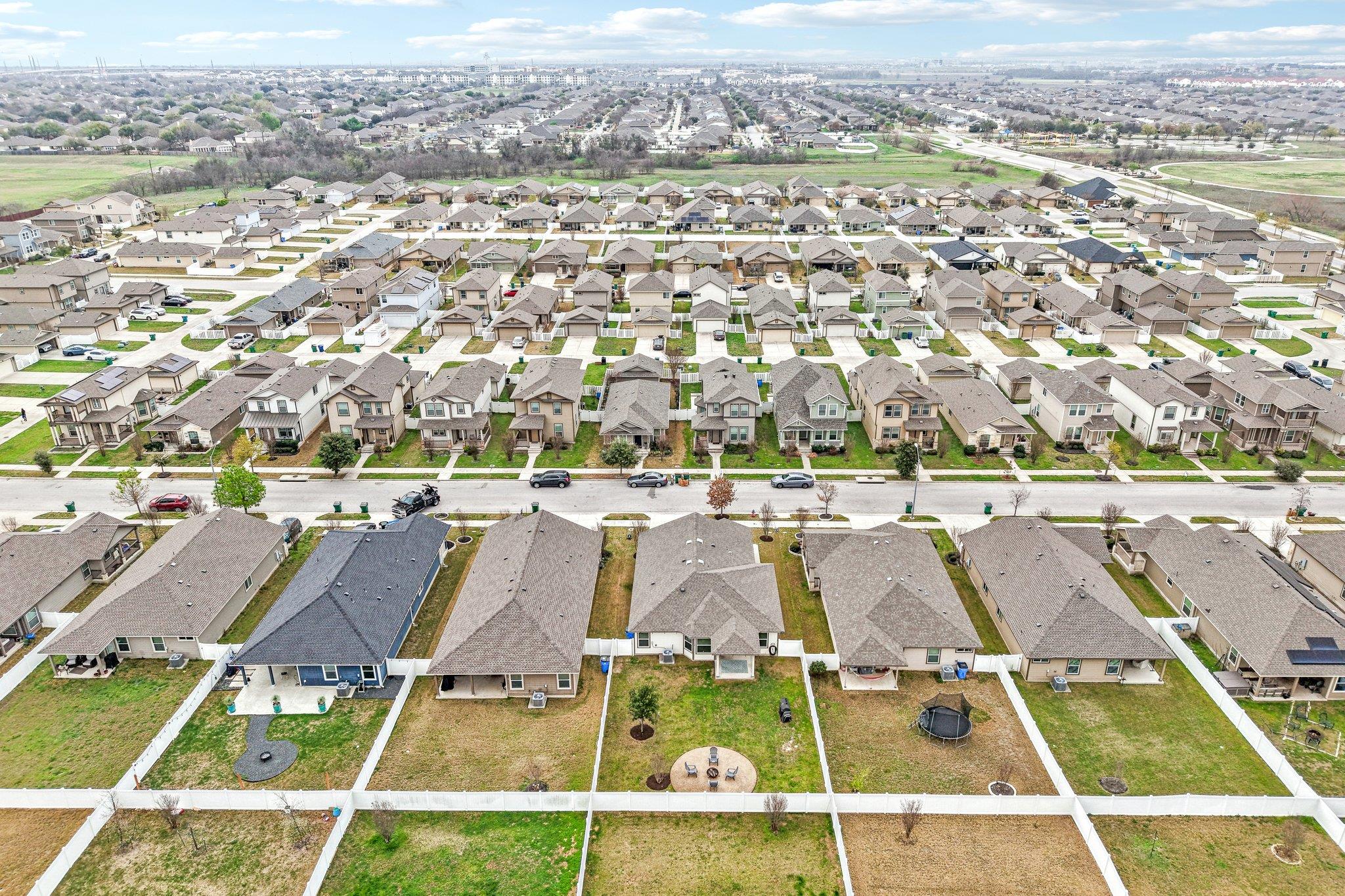 18332 Congaree St, Pflugerville, TX 78660