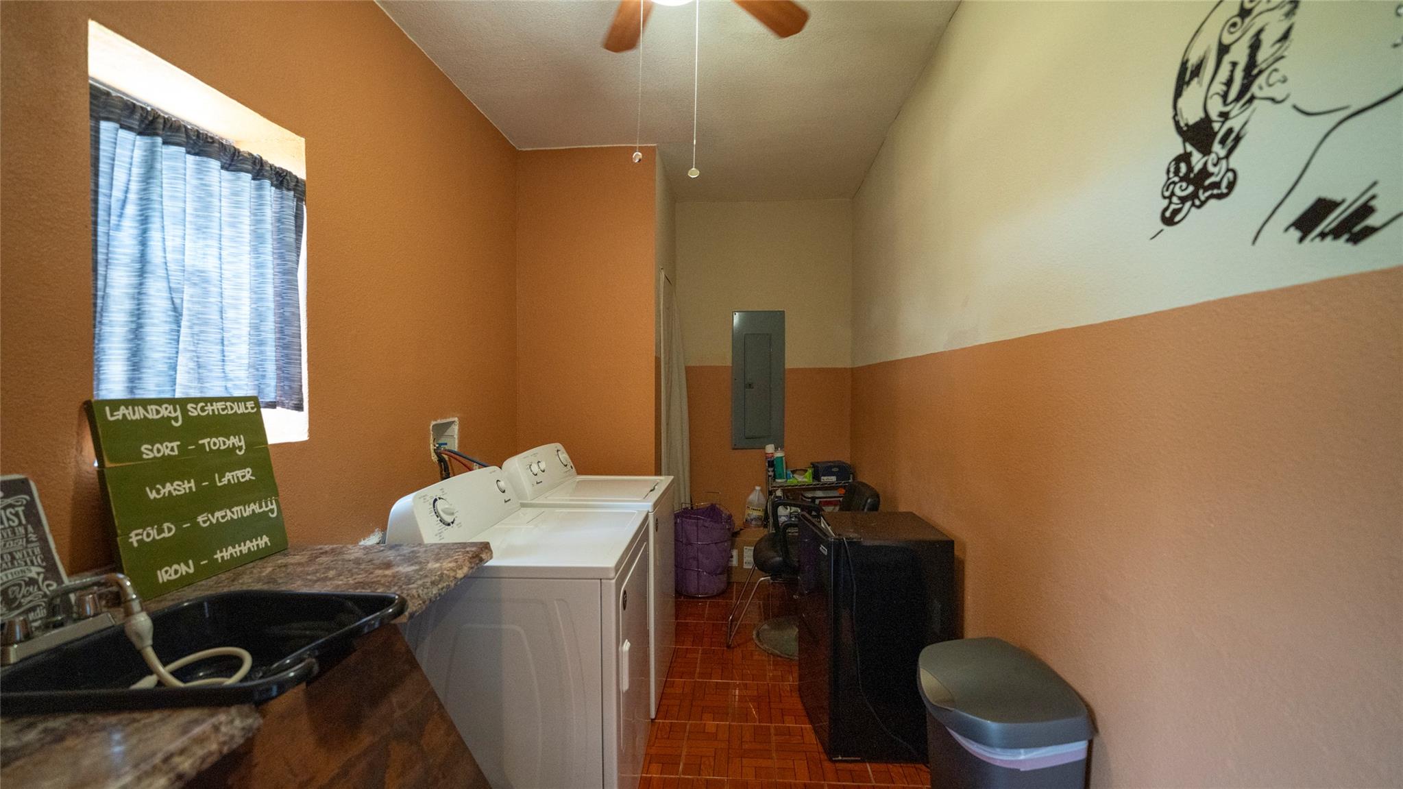 969 Private Road 7054, Gause, TX 77857