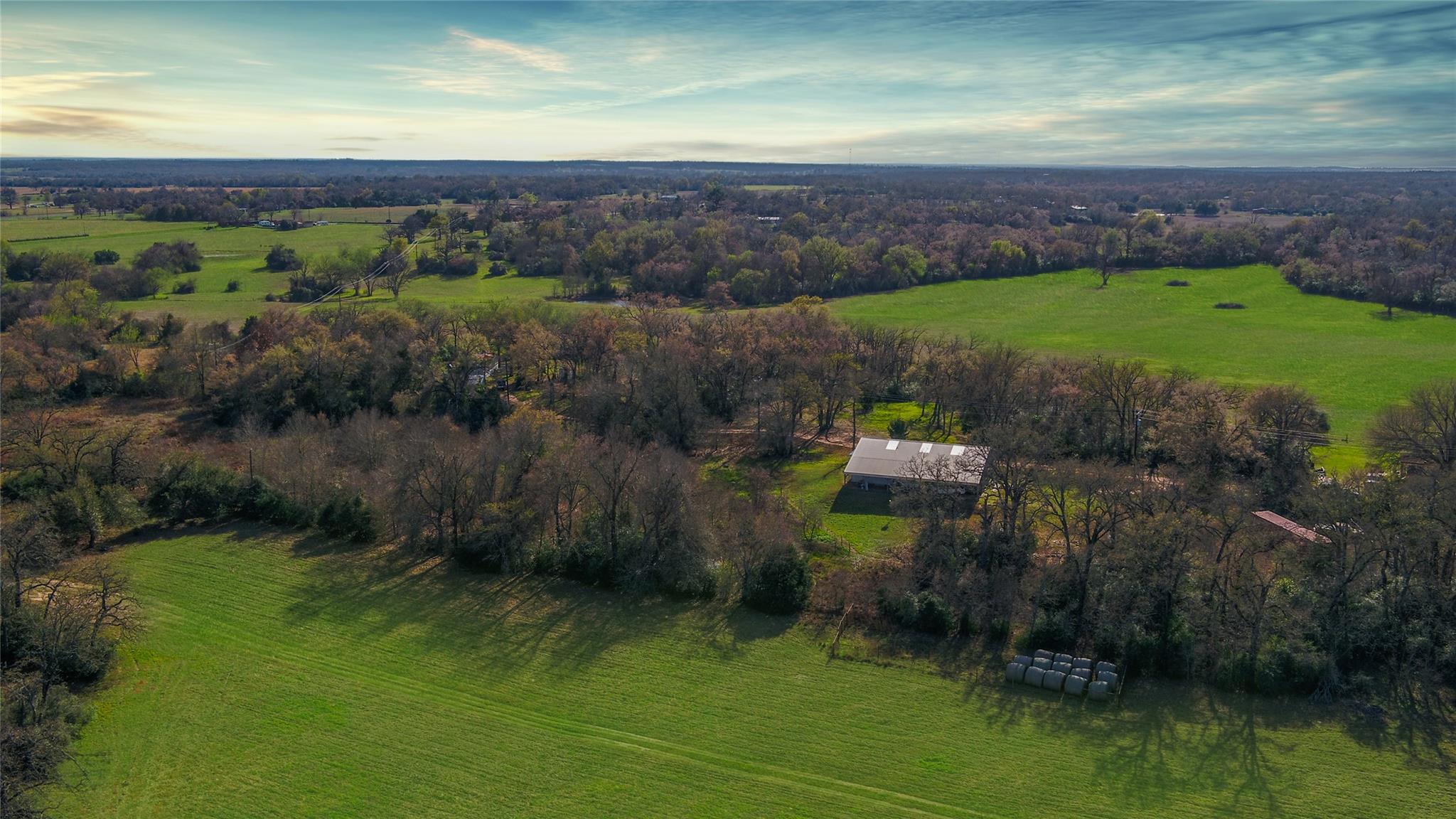 969 Private Road 7054, Gause, TX 77857