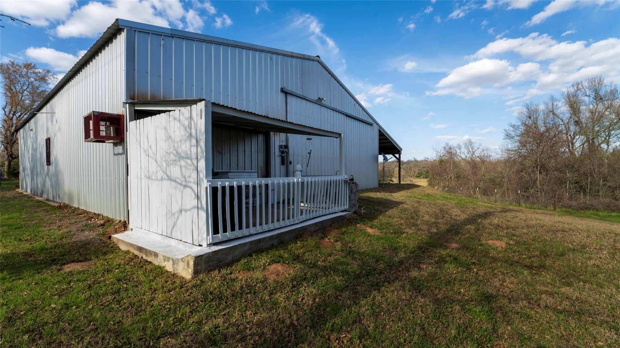 969 Private Road 7054, Gause, TX 77857