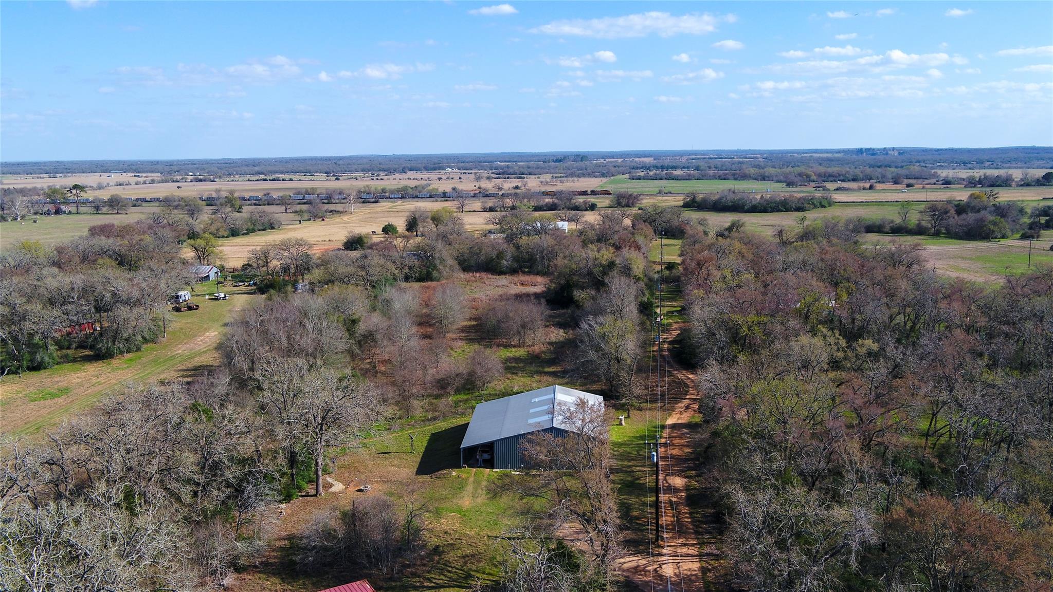 969 Private Road 7054, Gause, TX 77857