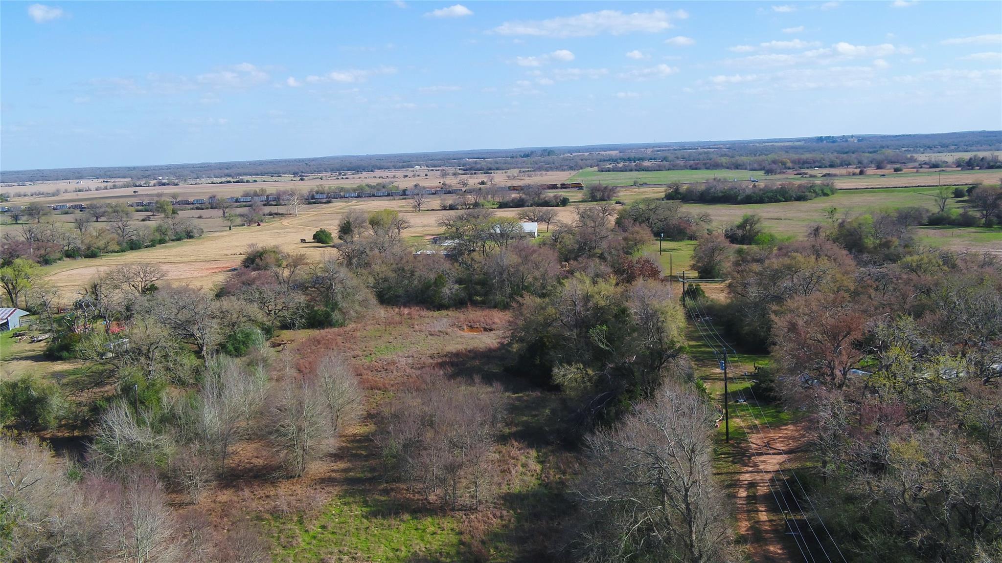 969 Private Road 7054, Gause, TX 77857