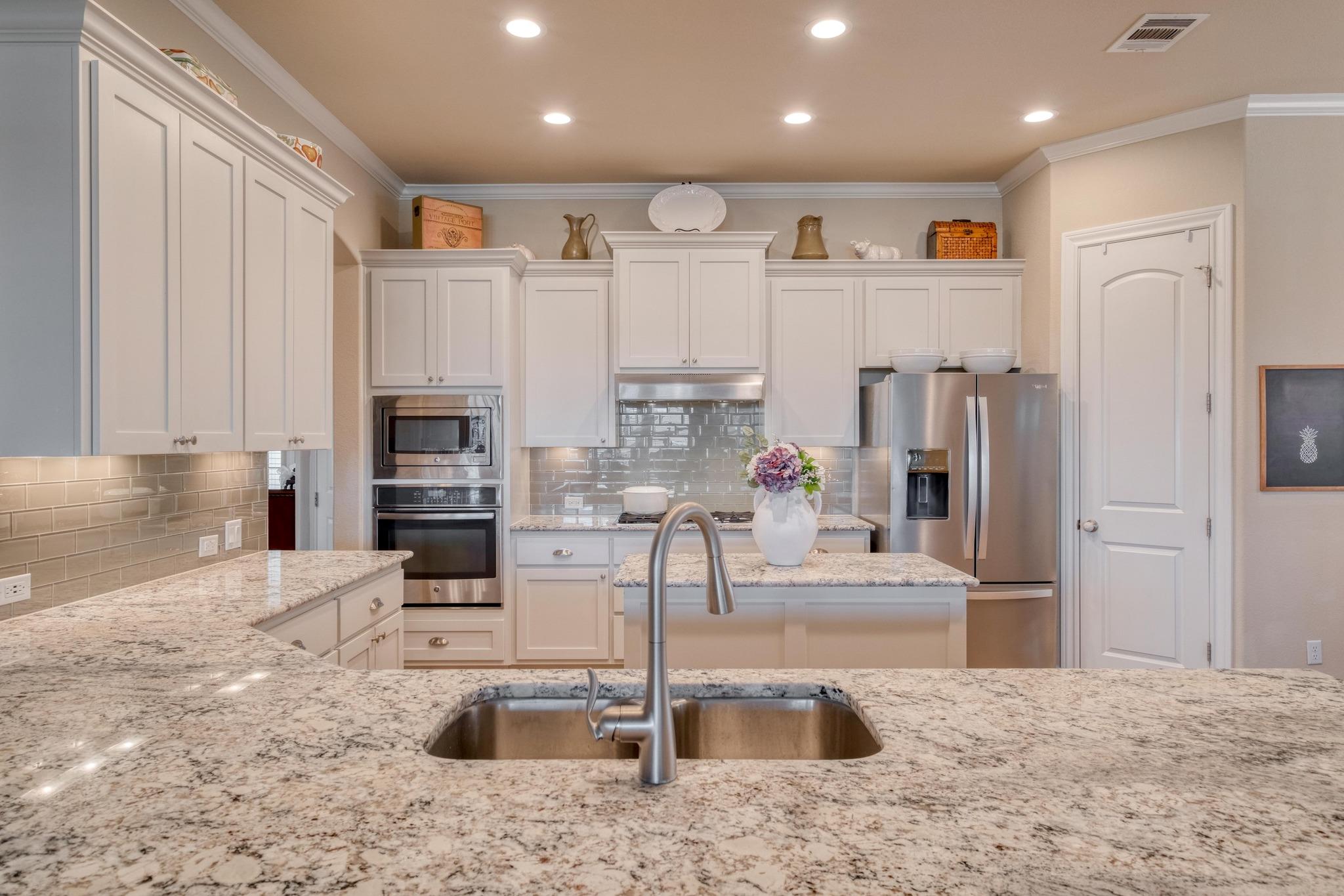 3204 Venezia Vw, Leander, TX 78641