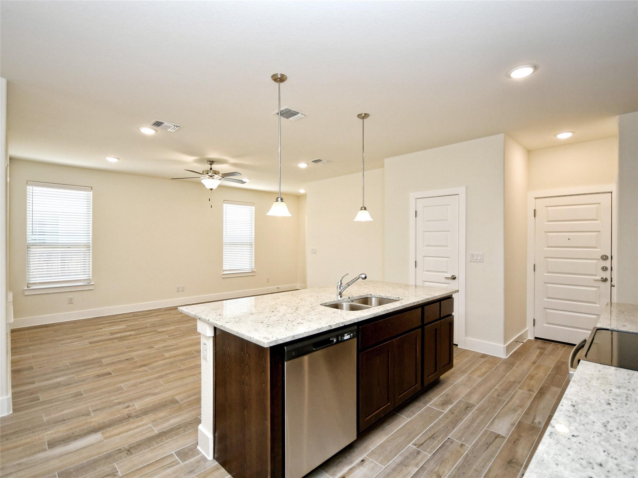 406 Parkline Dr, Georgetown, TX 78626