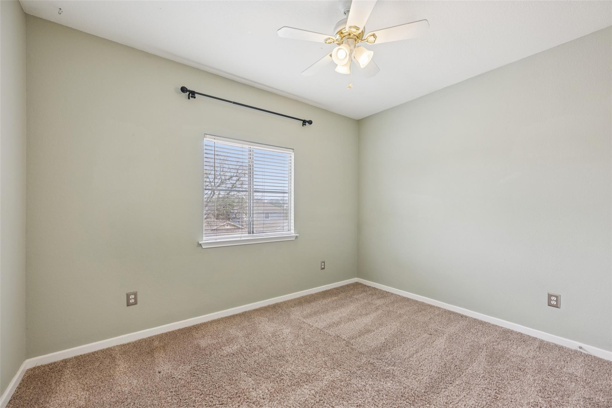 219 Witte Rd, Kyle, TX 78640