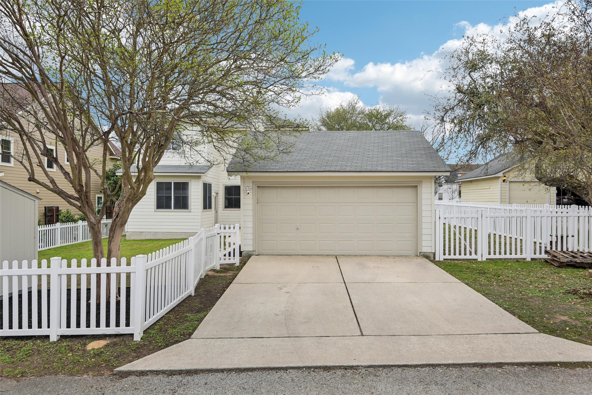 219 Witte Rd, Kyle, TX 78640