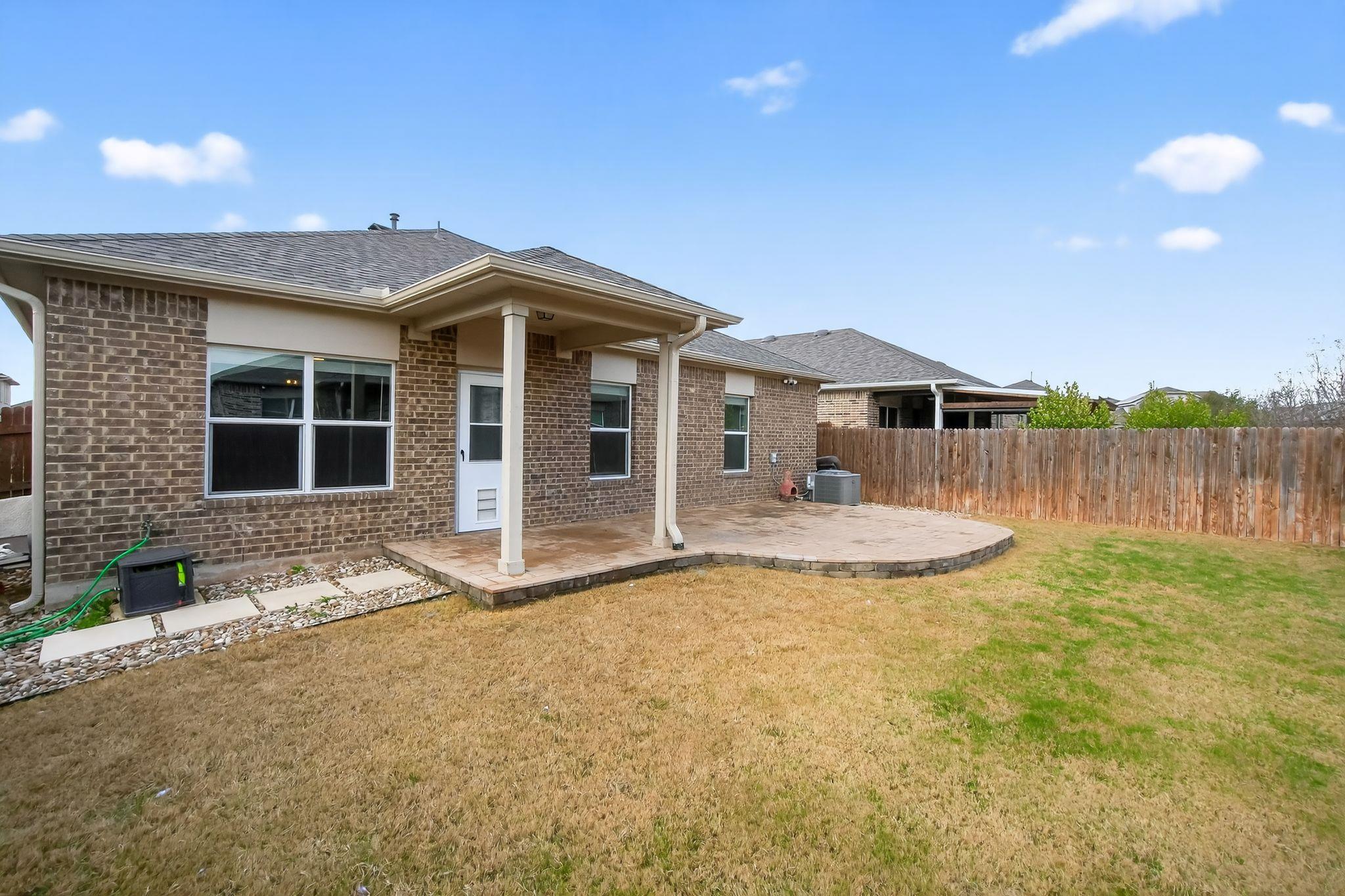 109 Shiner Ln, Georgetown, TX 78626