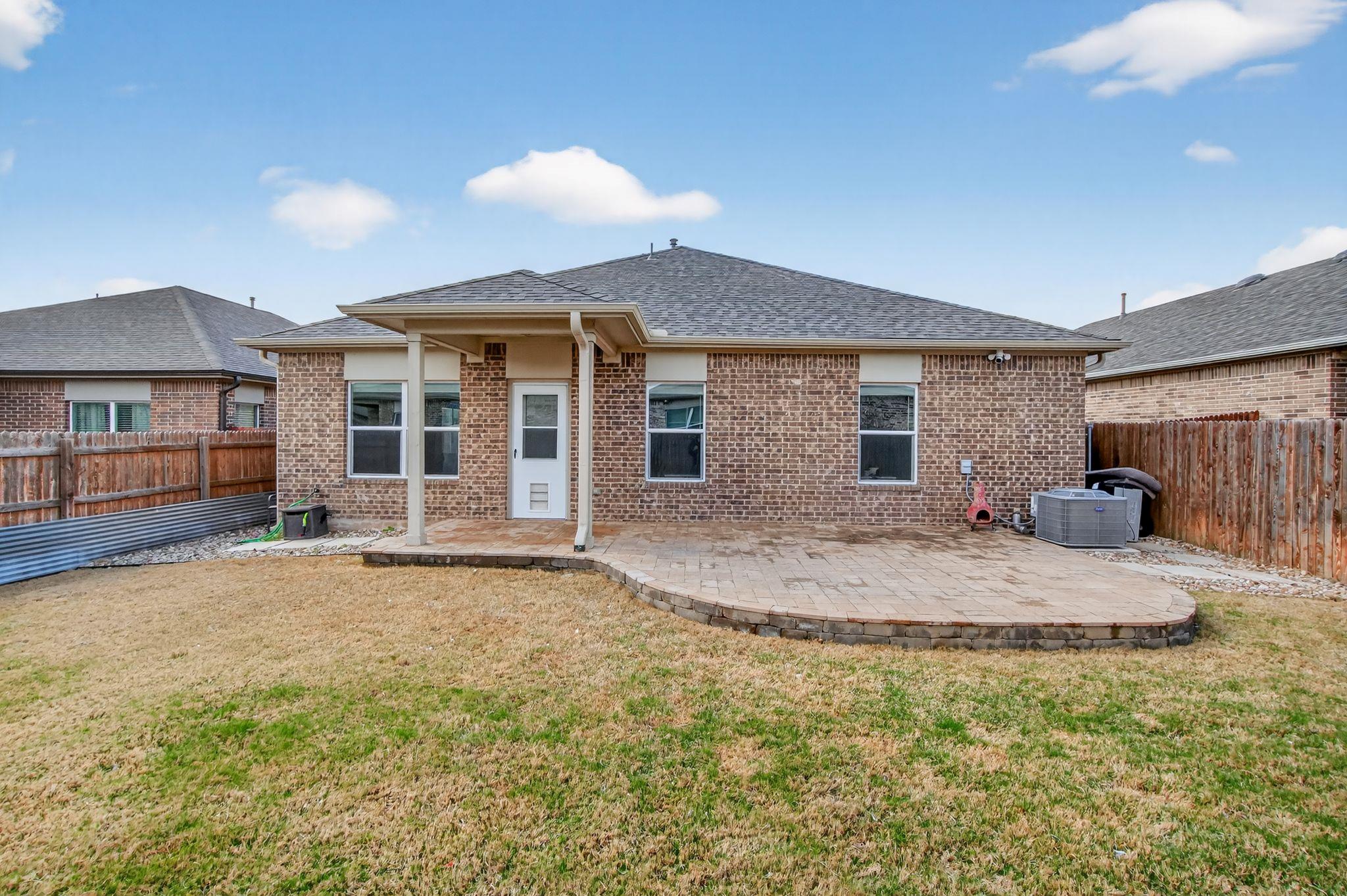 109 Shiner Ln, Georgetown, TX 78626