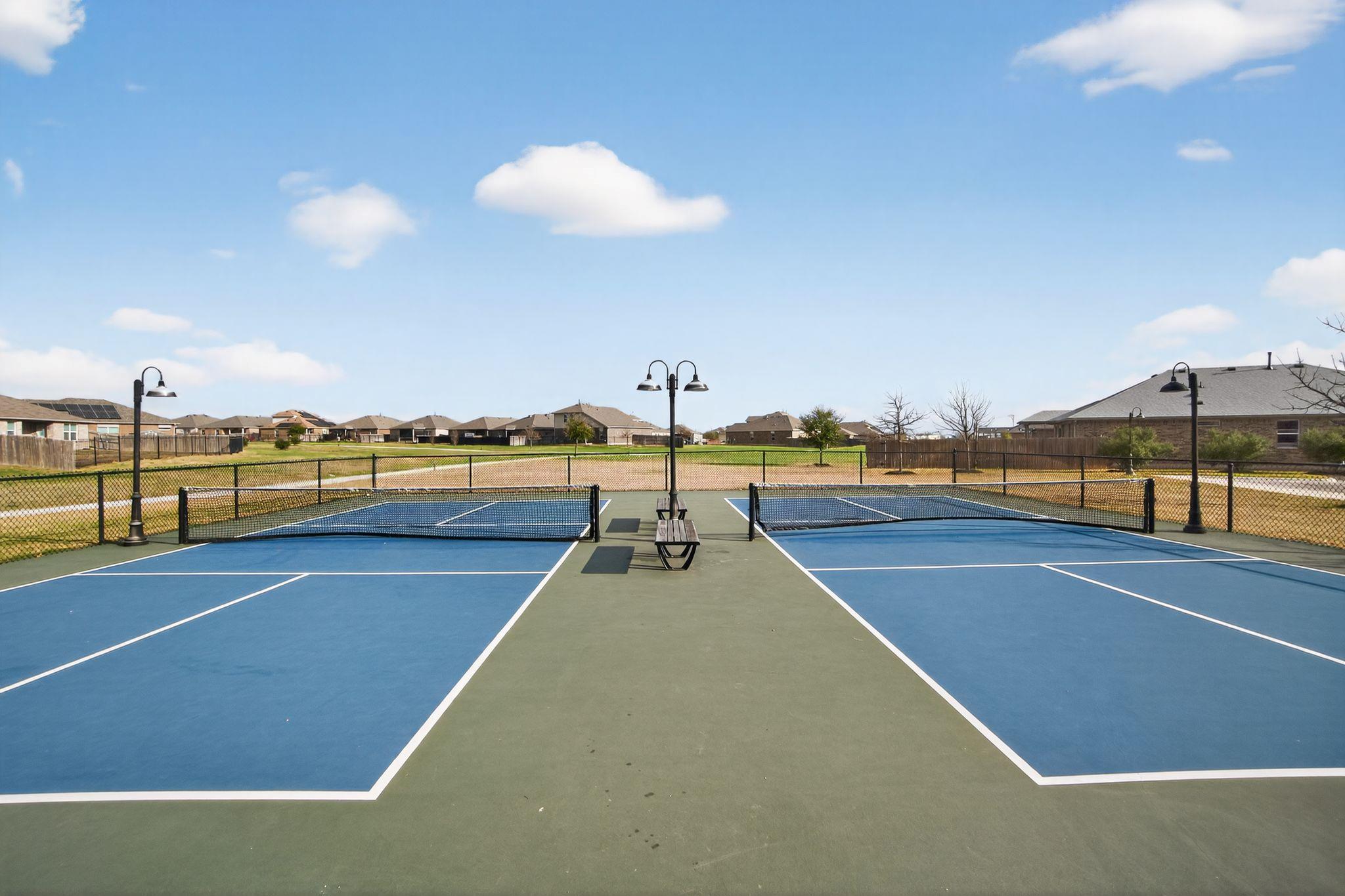 109 Shiner Ln, Georgetown, TX 78626