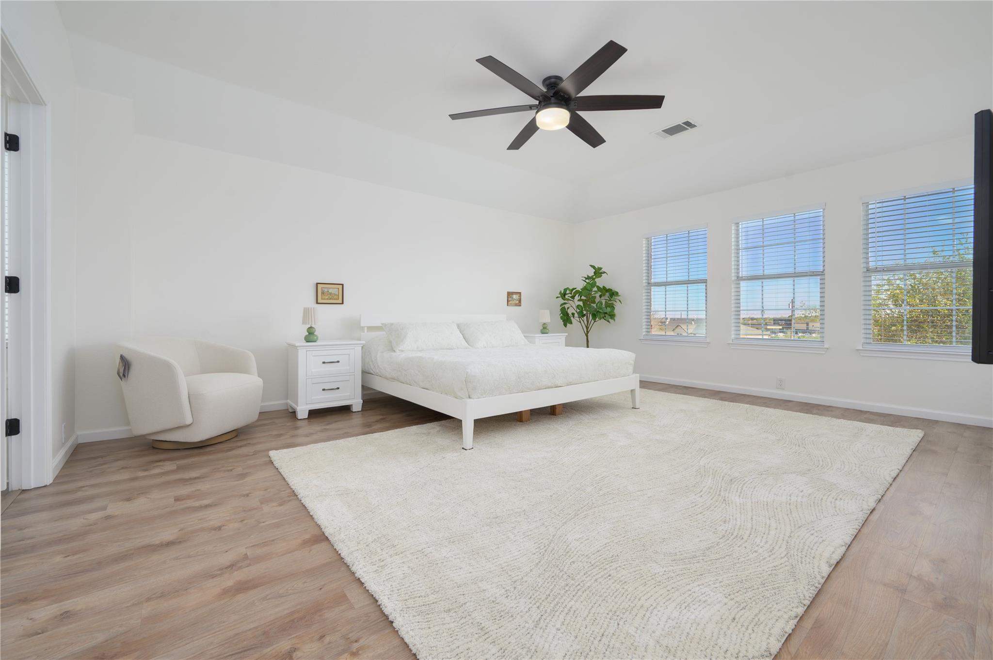 14912 Lantern Dr, Pflugerville, TX 78660