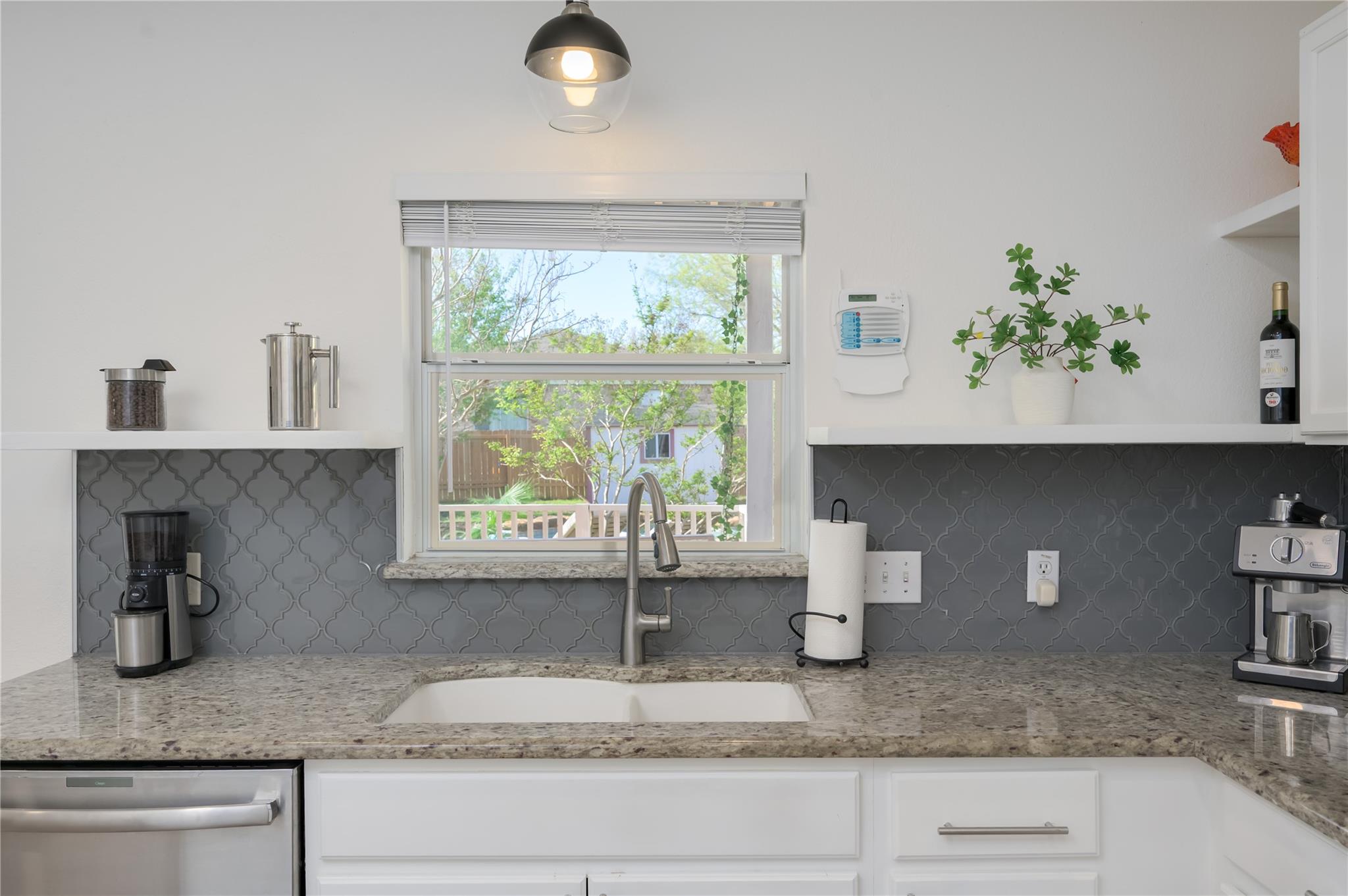 14912 Lantern Dr, Pflugerville, TX 78660