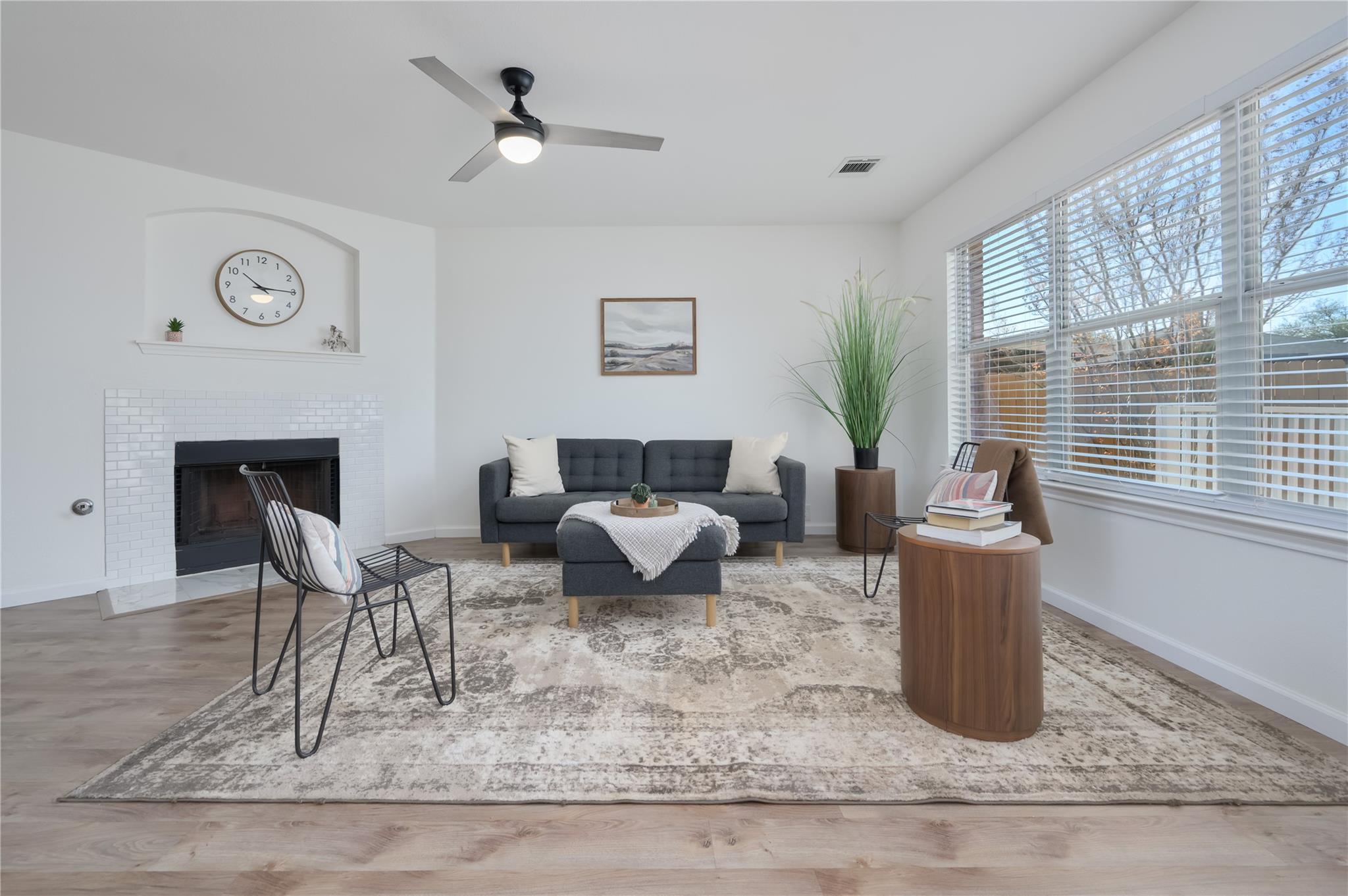 14912 Lantern Dr, Pflugerville, TX 78660