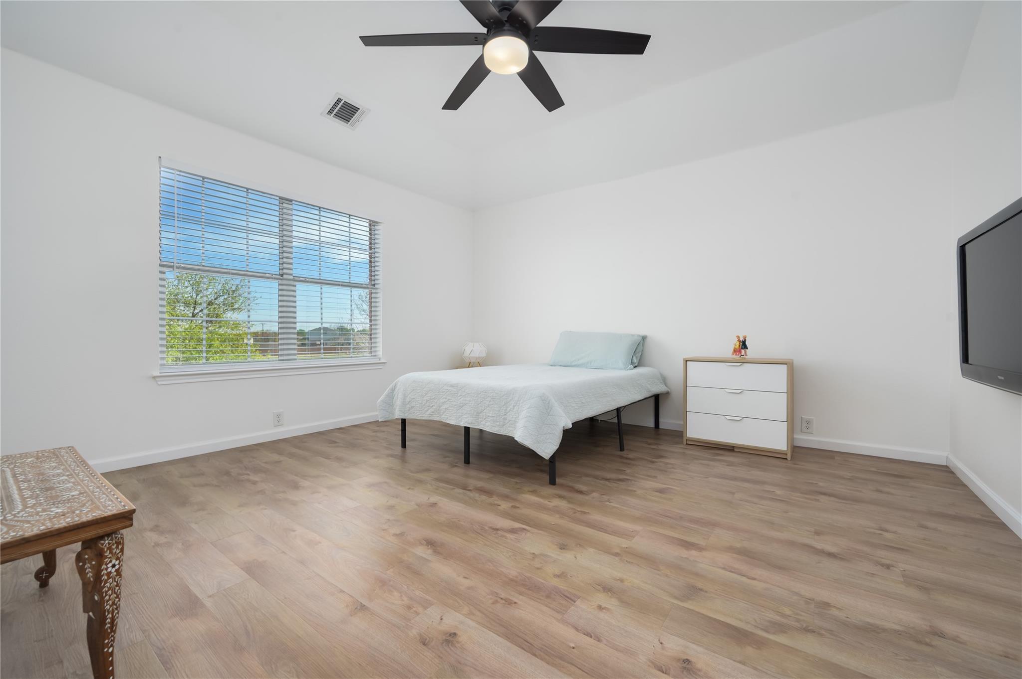 14912 Lantern Dr, Pflugerville, TX 78660