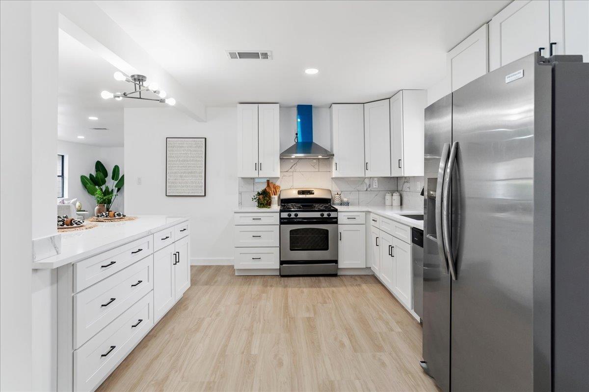 1109 Arcadia Ave, Austin, TX 78757