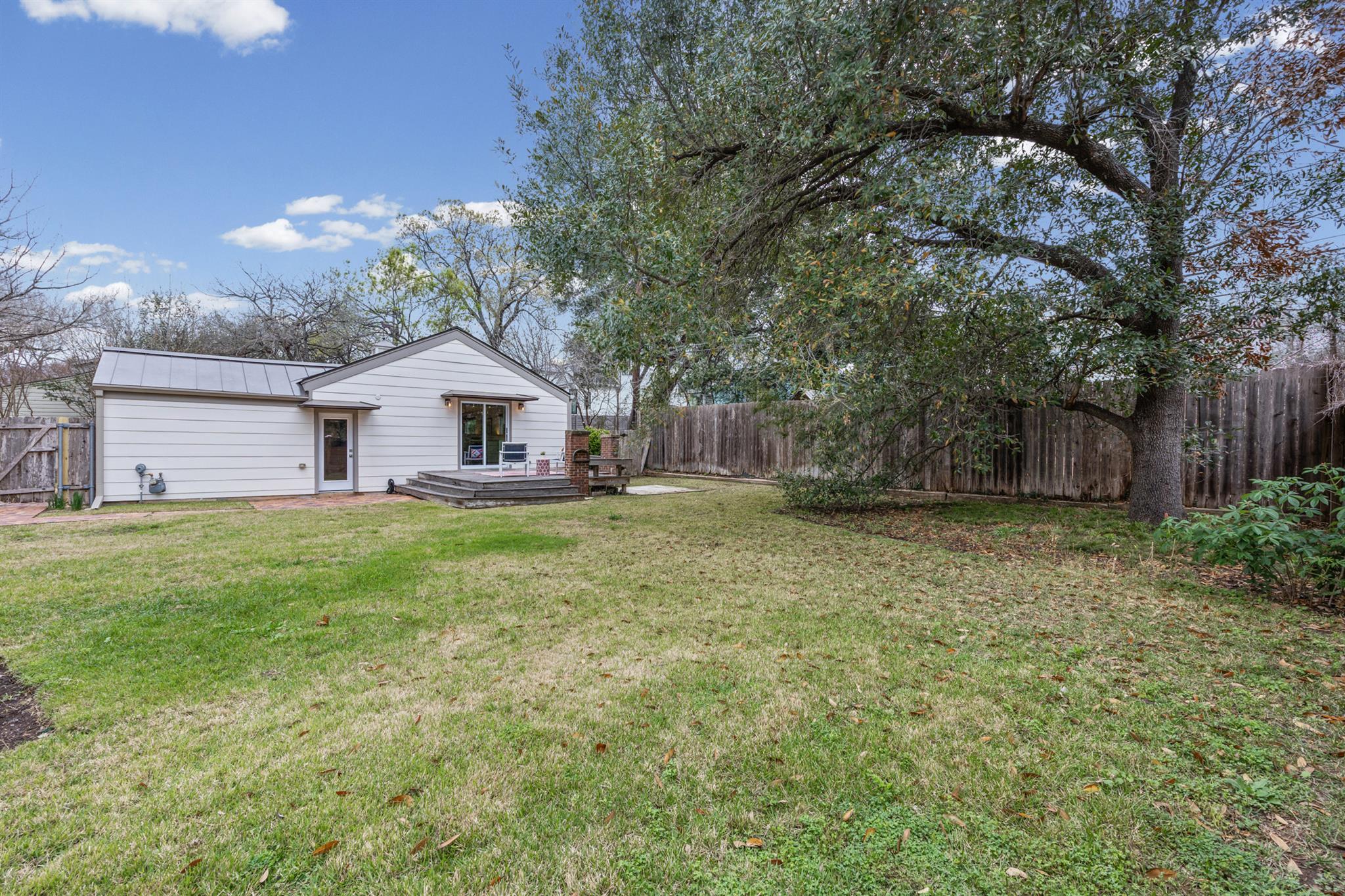 3906 Jefferson St, Austin, TX 78731