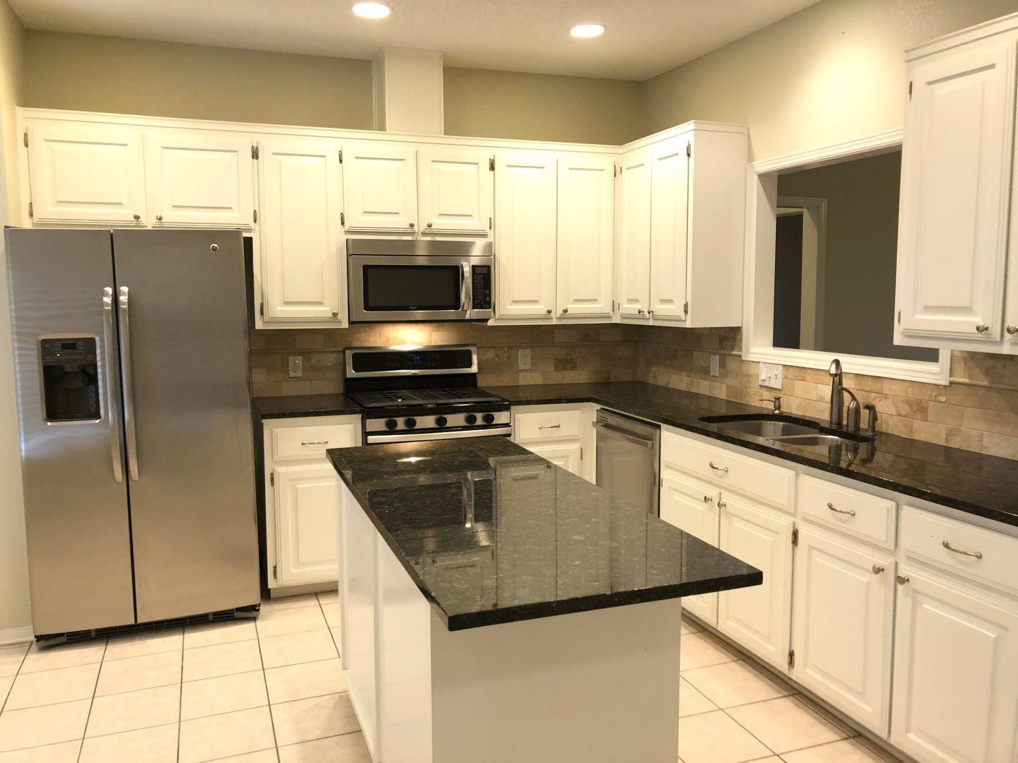 11403 Oak Knoll Dr, Austin, TX 78759