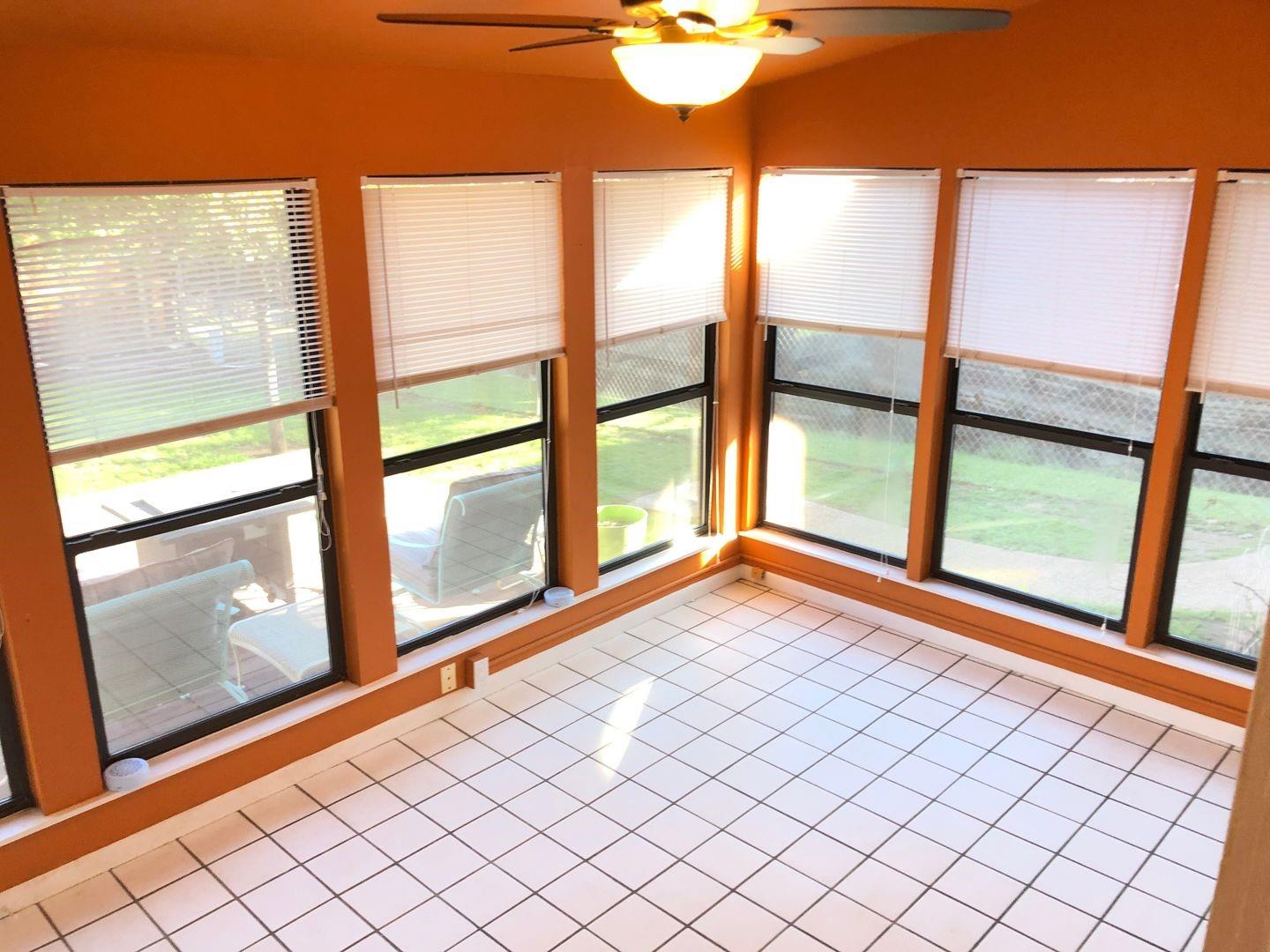 11403 Oak Knoll Dr, Austin, TX 78759