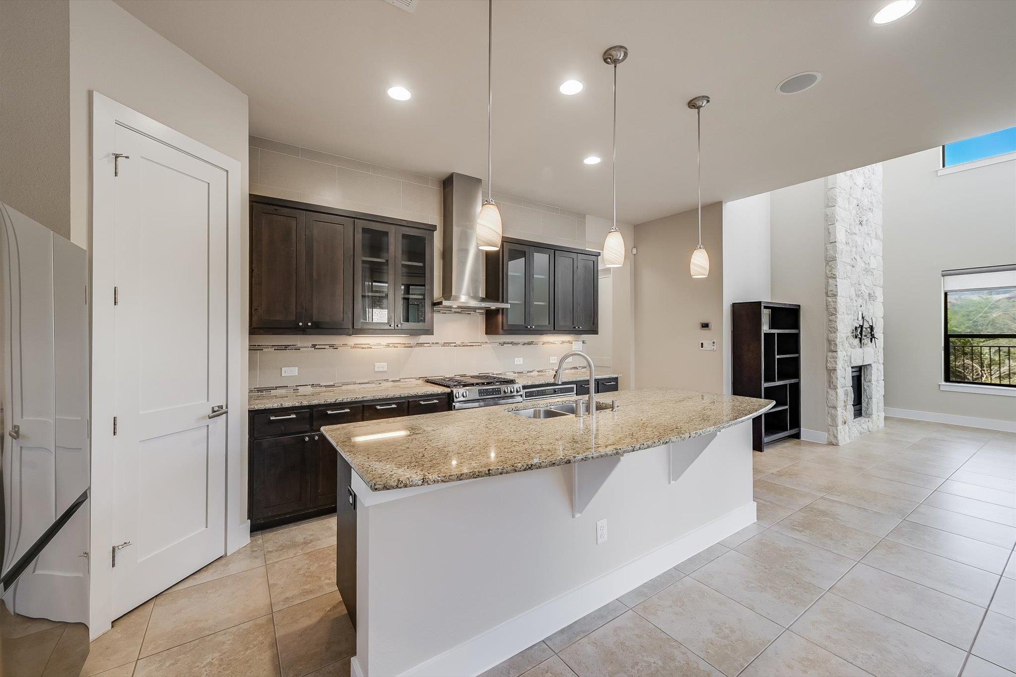 509 W Baylee Love Ln, Austin, TX 78717