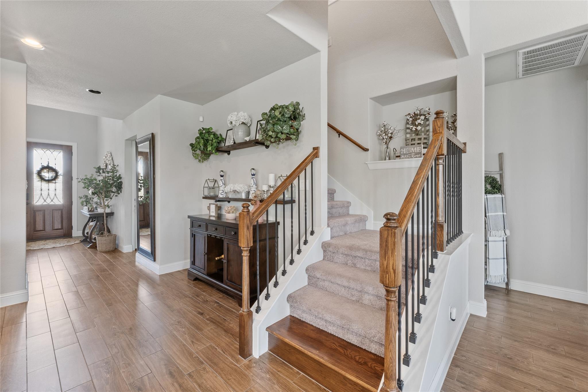 5834 Casstello Dr, Round Rock, TX 78665