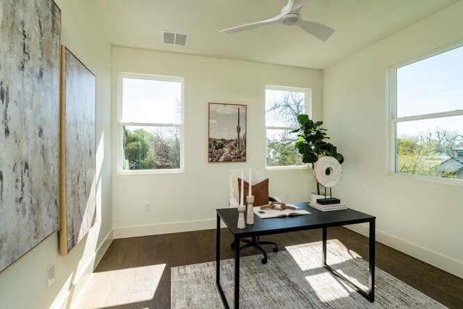 1305 Morrow St, Austin, TX 78757