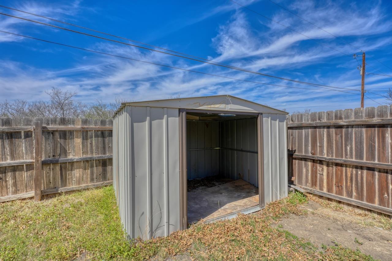 1702 Sunset Dr, Marble Falls, TX 78654