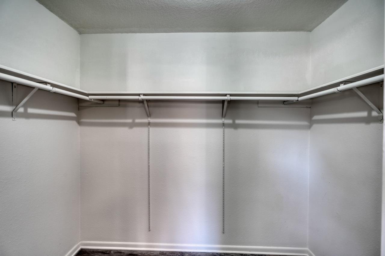 1702 Sunset Dr, Marble Falls, TX 78654