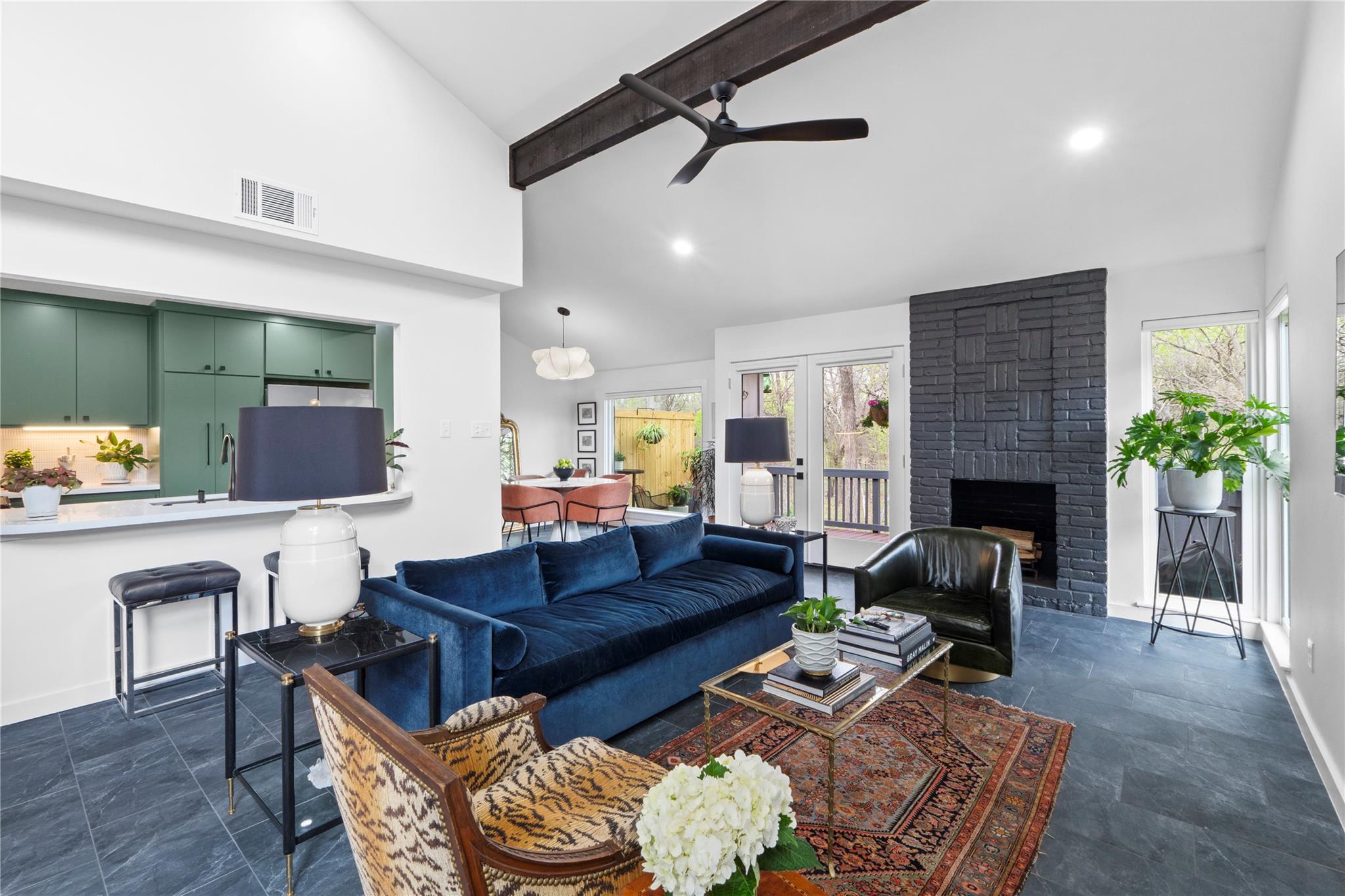 2528 Stoutwood Cir, Austin, TX 78745