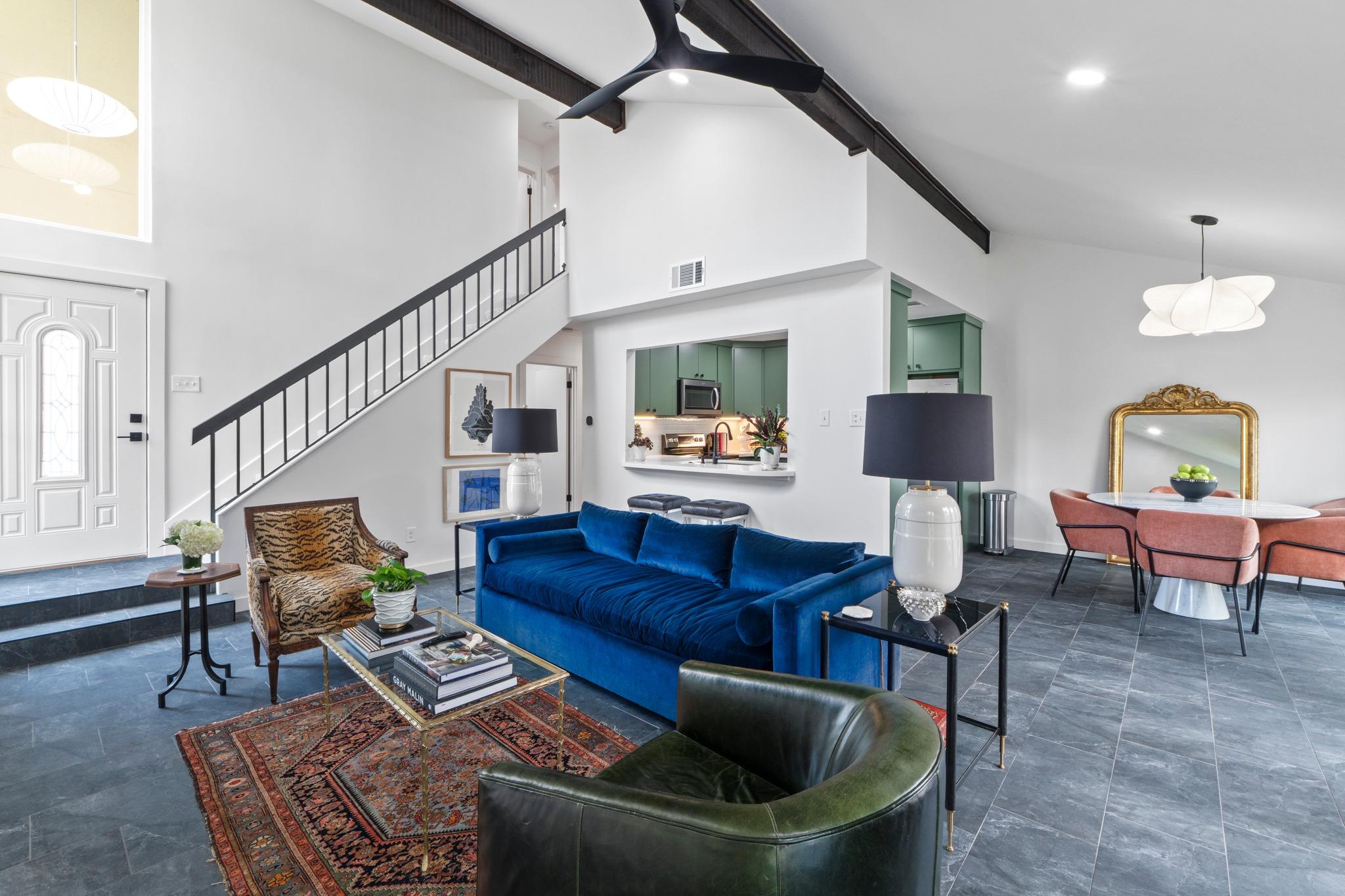 2528 Stoutwood Cir, Austin, TX 78745