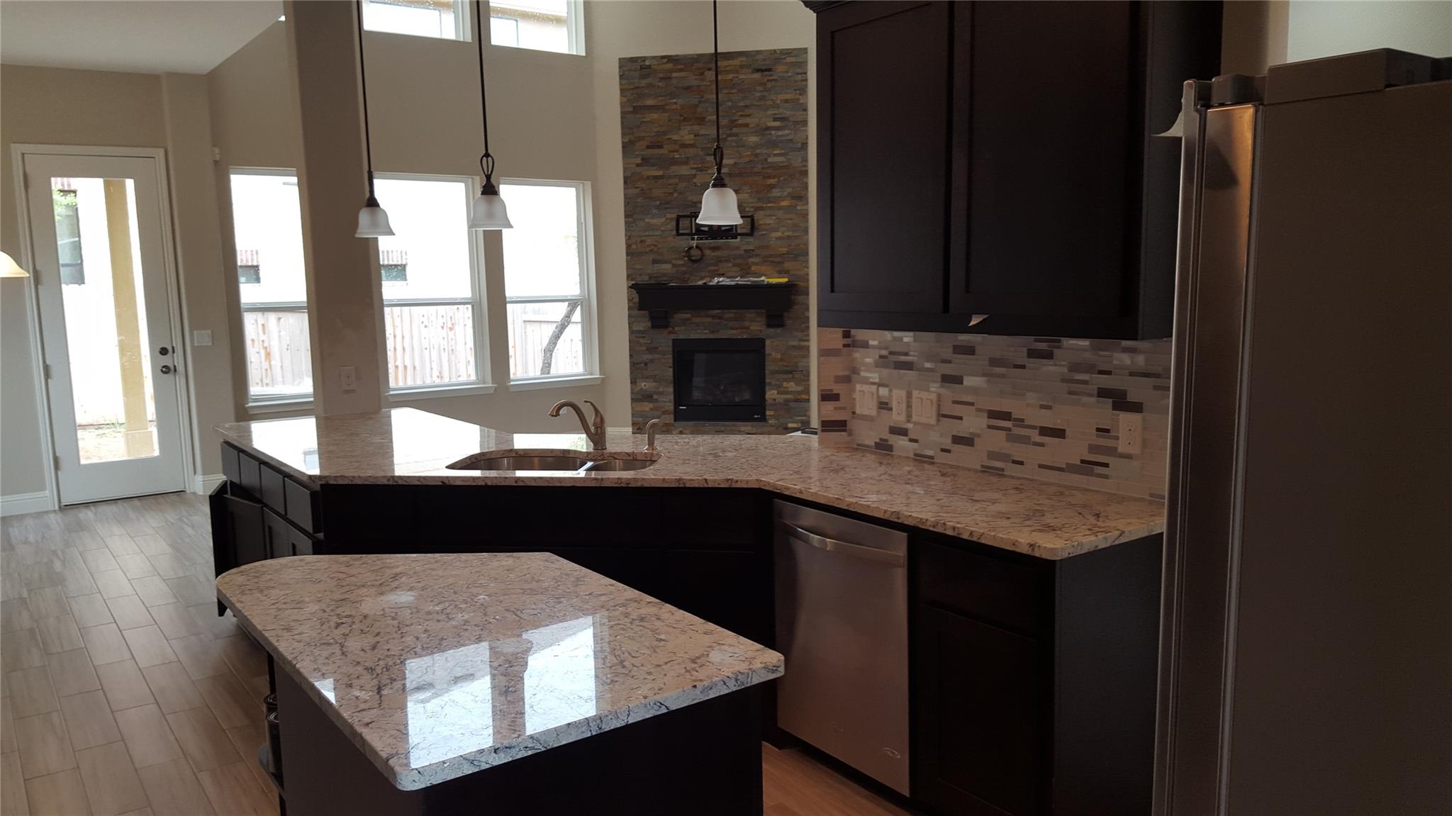 108 Farola Cv, Round Rock, TX 78681