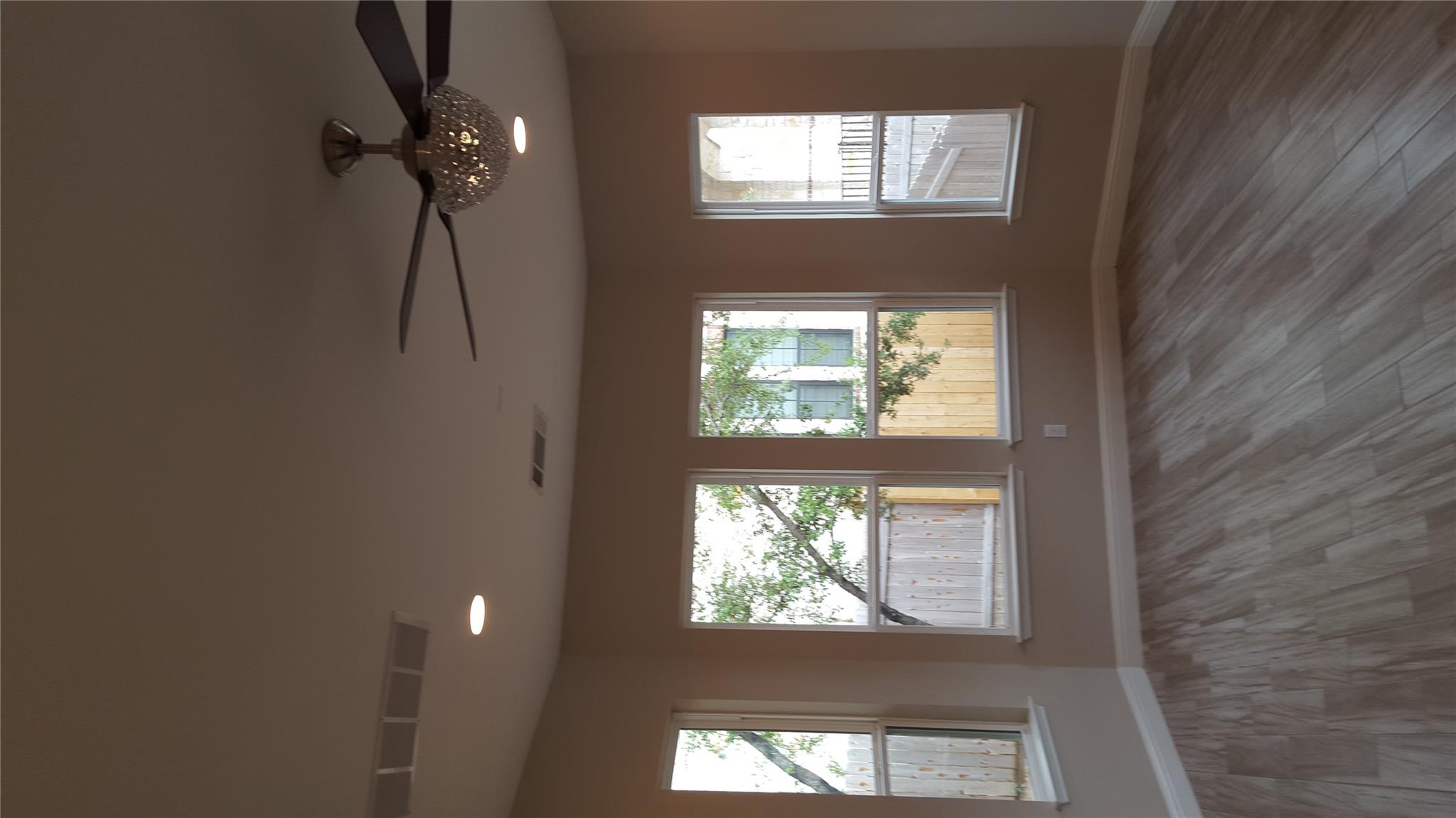 108 Farola Cv, Round Rock, TX 78681