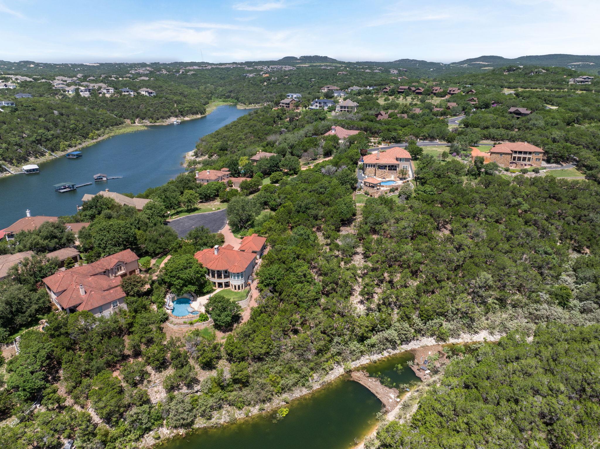 18505 Monet Pointe Dr, Jonestown, TX 78645