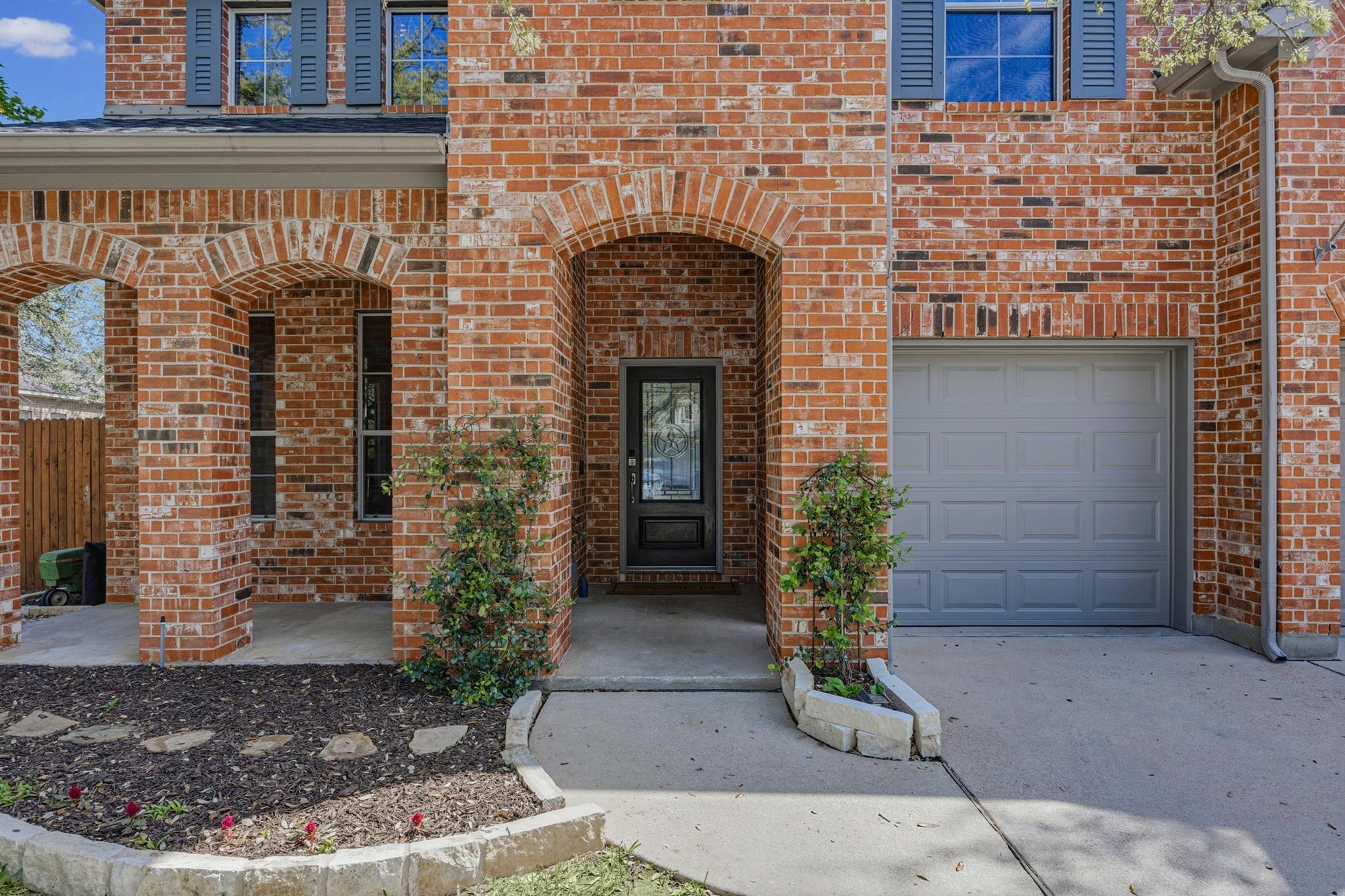 12424 Central Park Dr, Austin, TX 78732