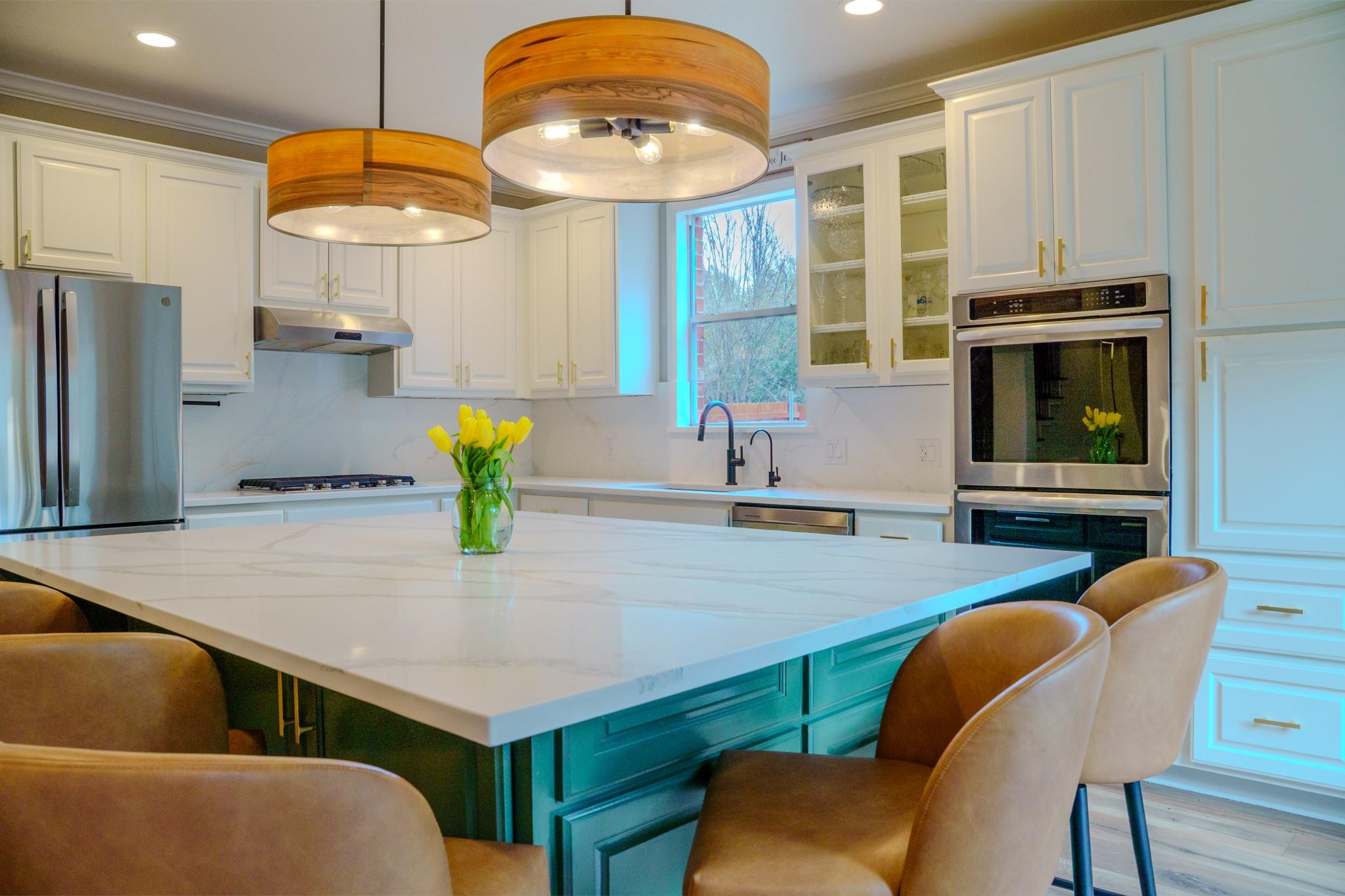 12424 Central Park Dr, Austin, TX 78732