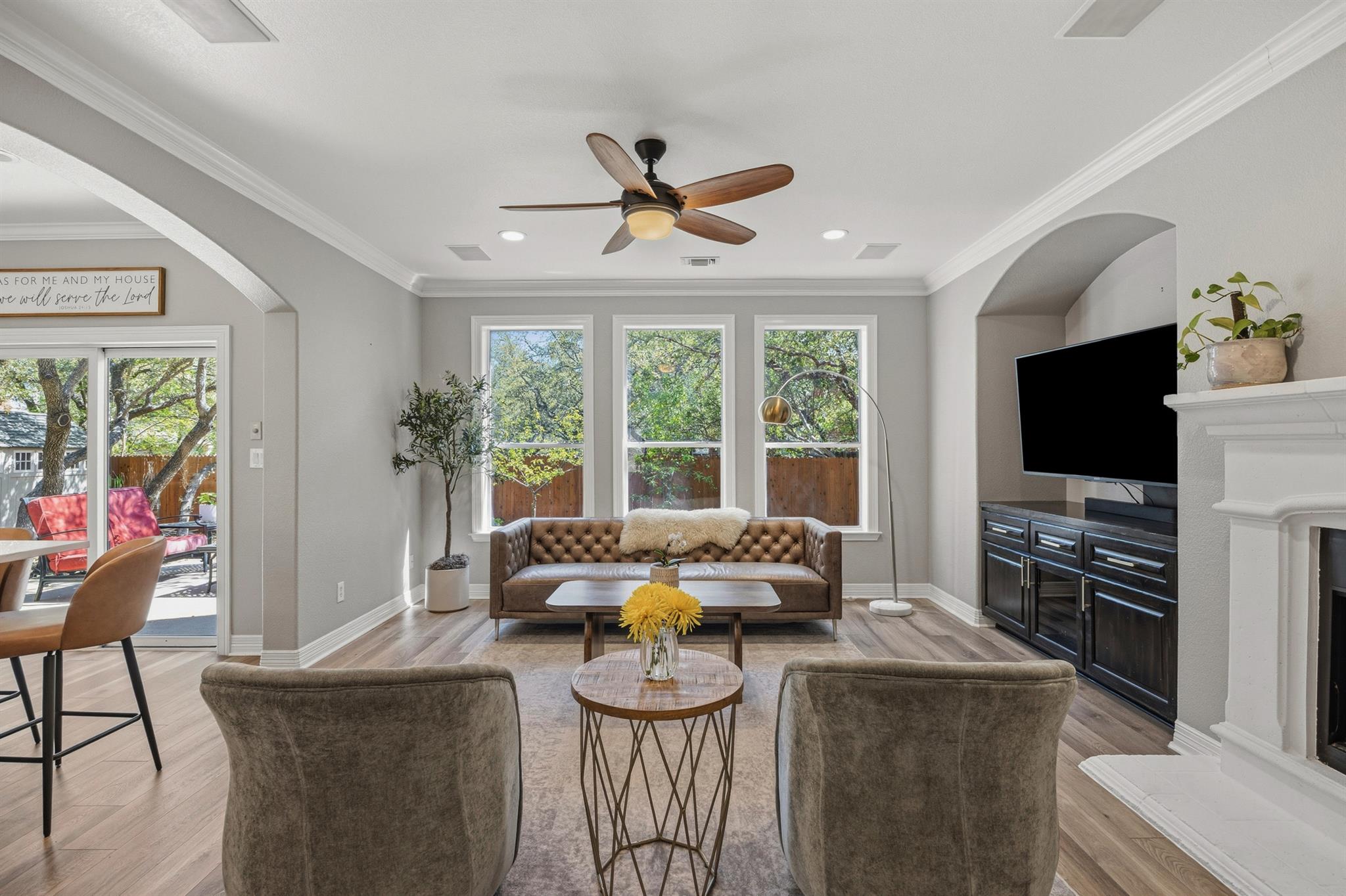 12424 Central Park Dr, Austin, TX 78732