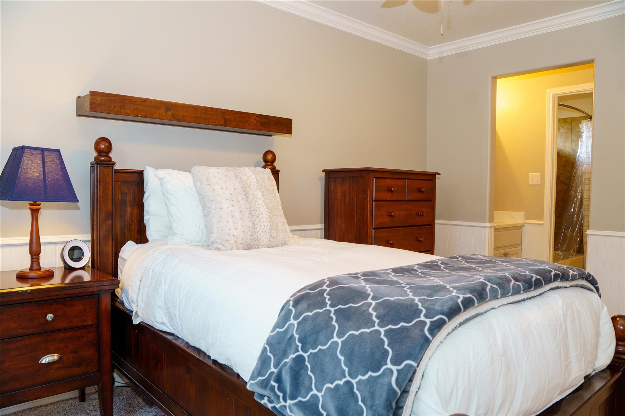 12424 Central Park Dr, Austin, TX 78732