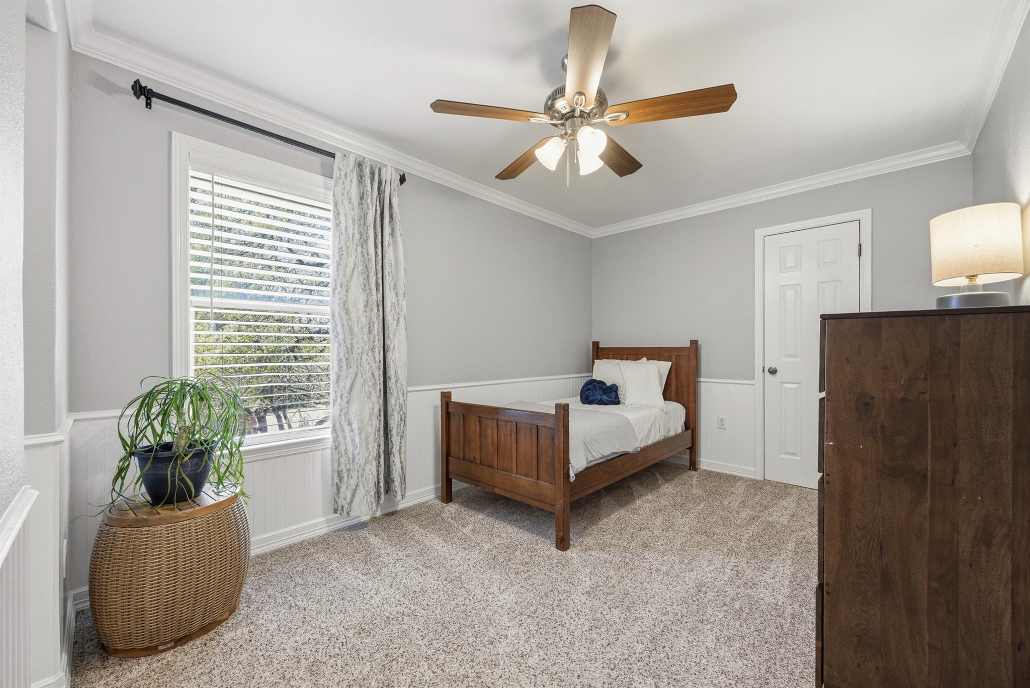 12424 Central Park Dr, Austin, TX 78732