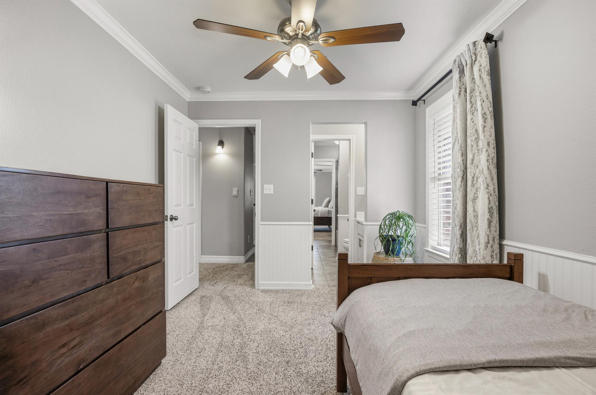 12424 Central Park Dr, Austin, TX 78732