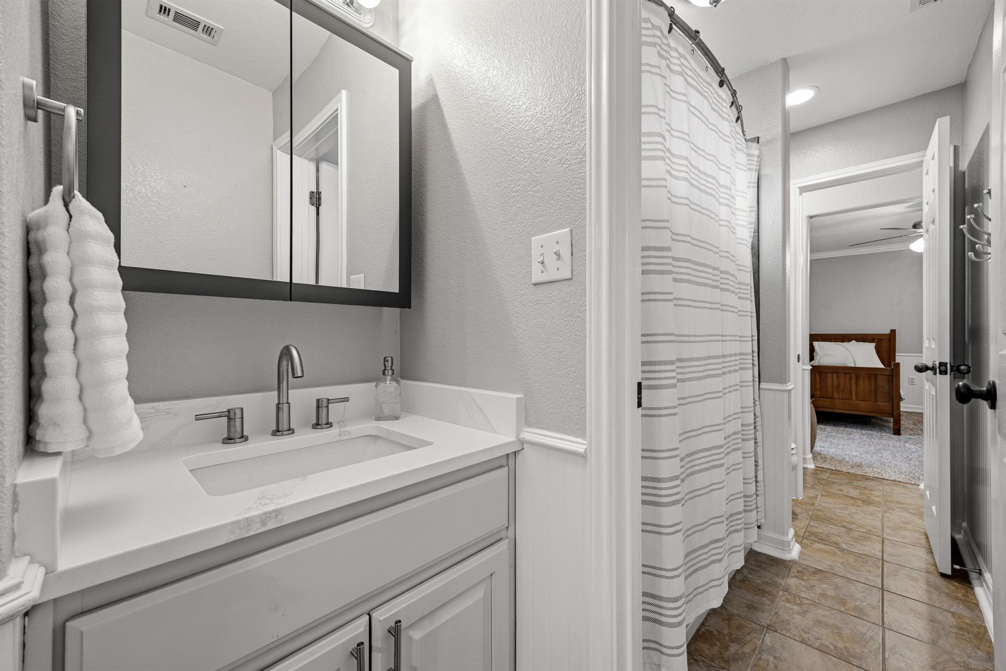 12424 Central Park Dr, Austin, TX 78732