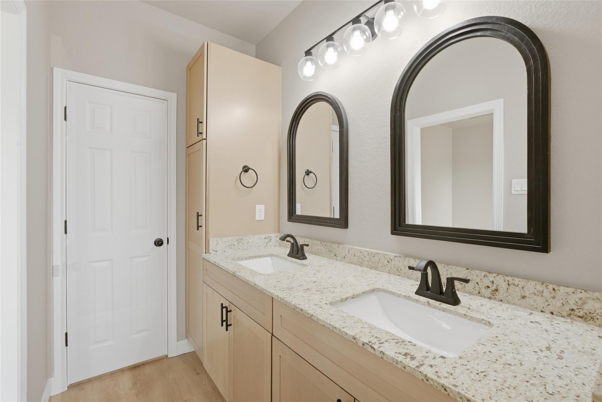 1311 Lone Pine Way, Killeen, TX 76543