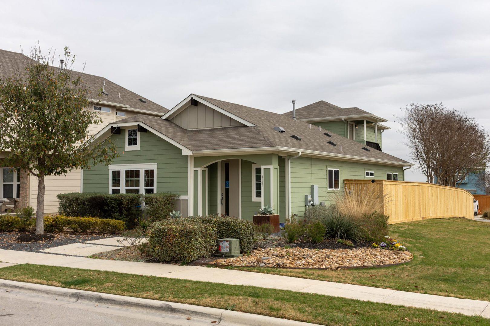 169 Bosque Dr, San Marcos, TX 78666