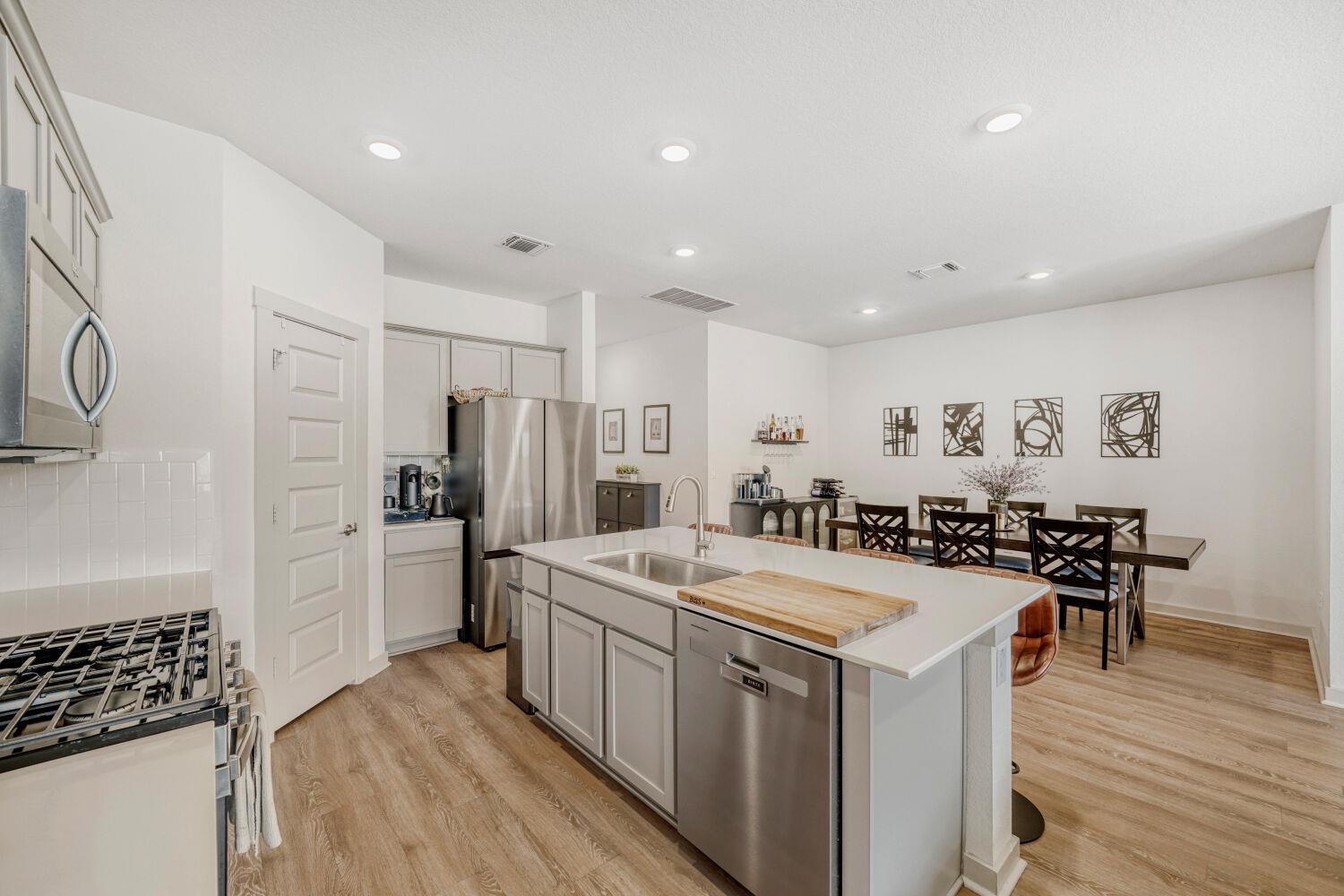 2308 Ranier Ct, Austin, TX 78754