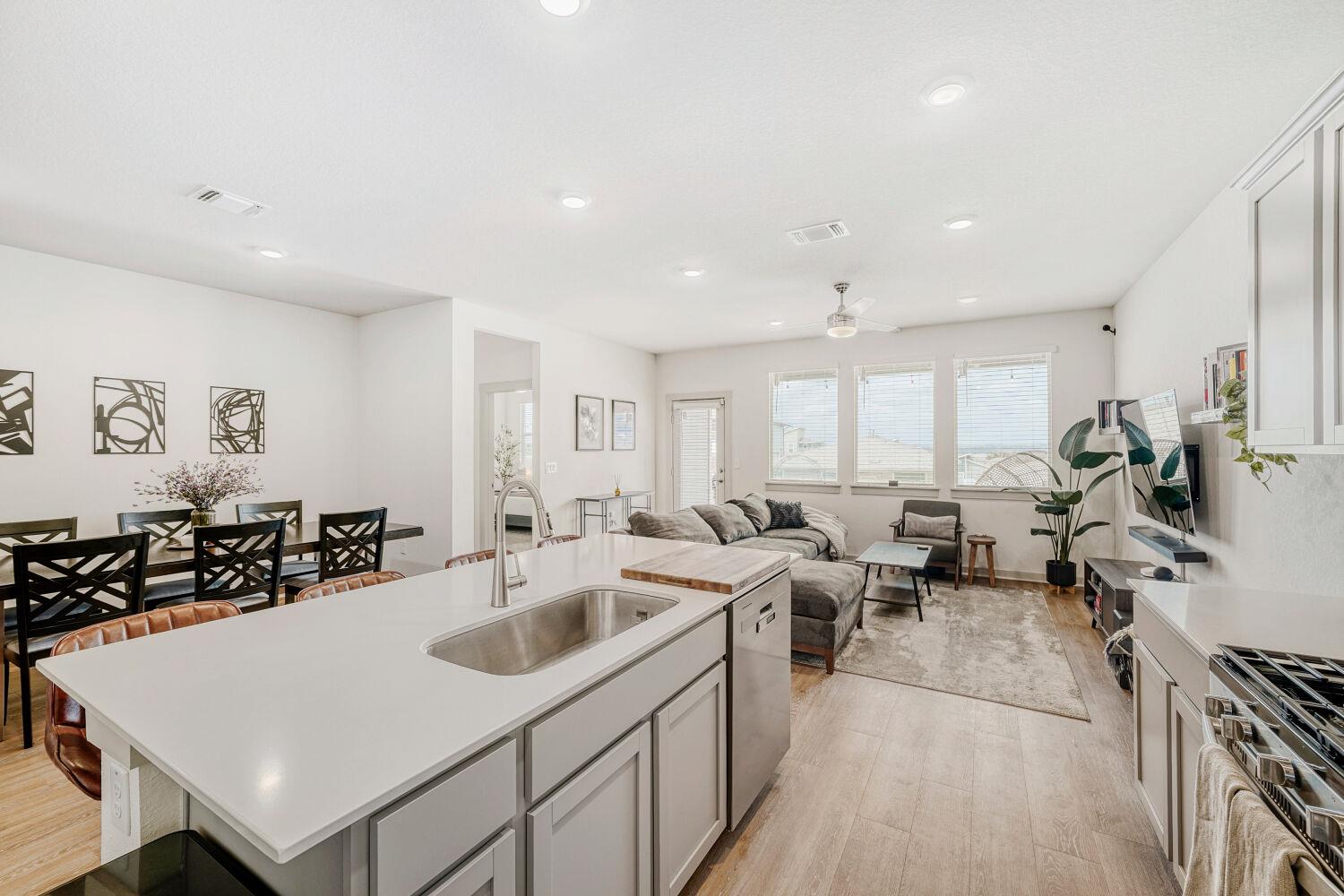 2308 Ranier Ct, Austin, TX 78754