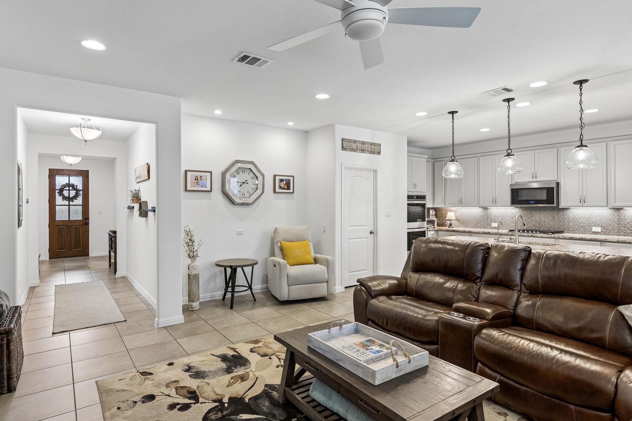 425 Windom Way, Georgetown, TX 78626