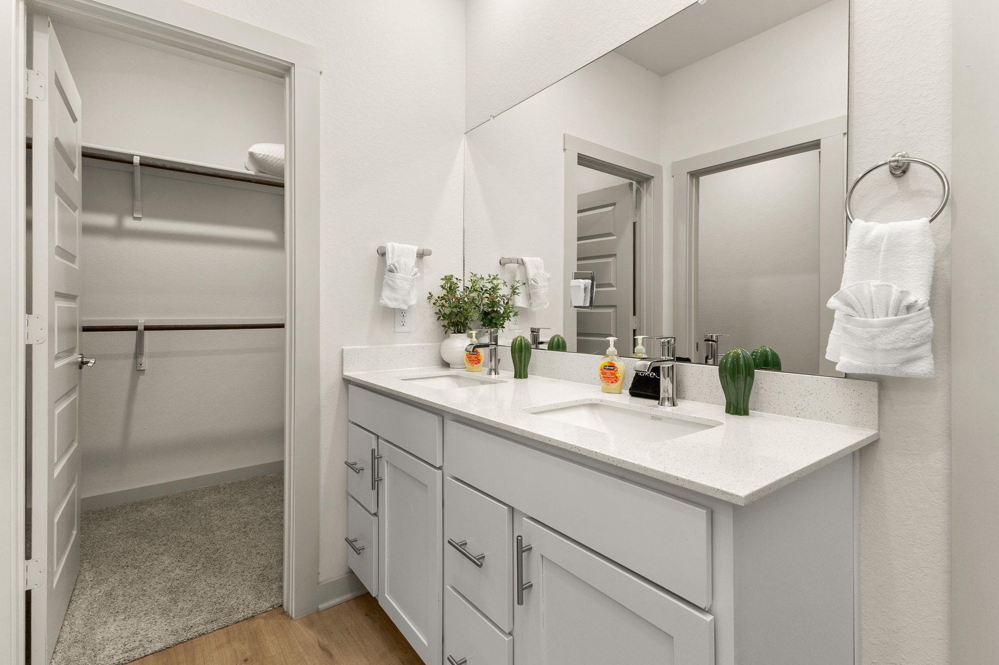 10513 Defender Trl, Austin, TX 78754