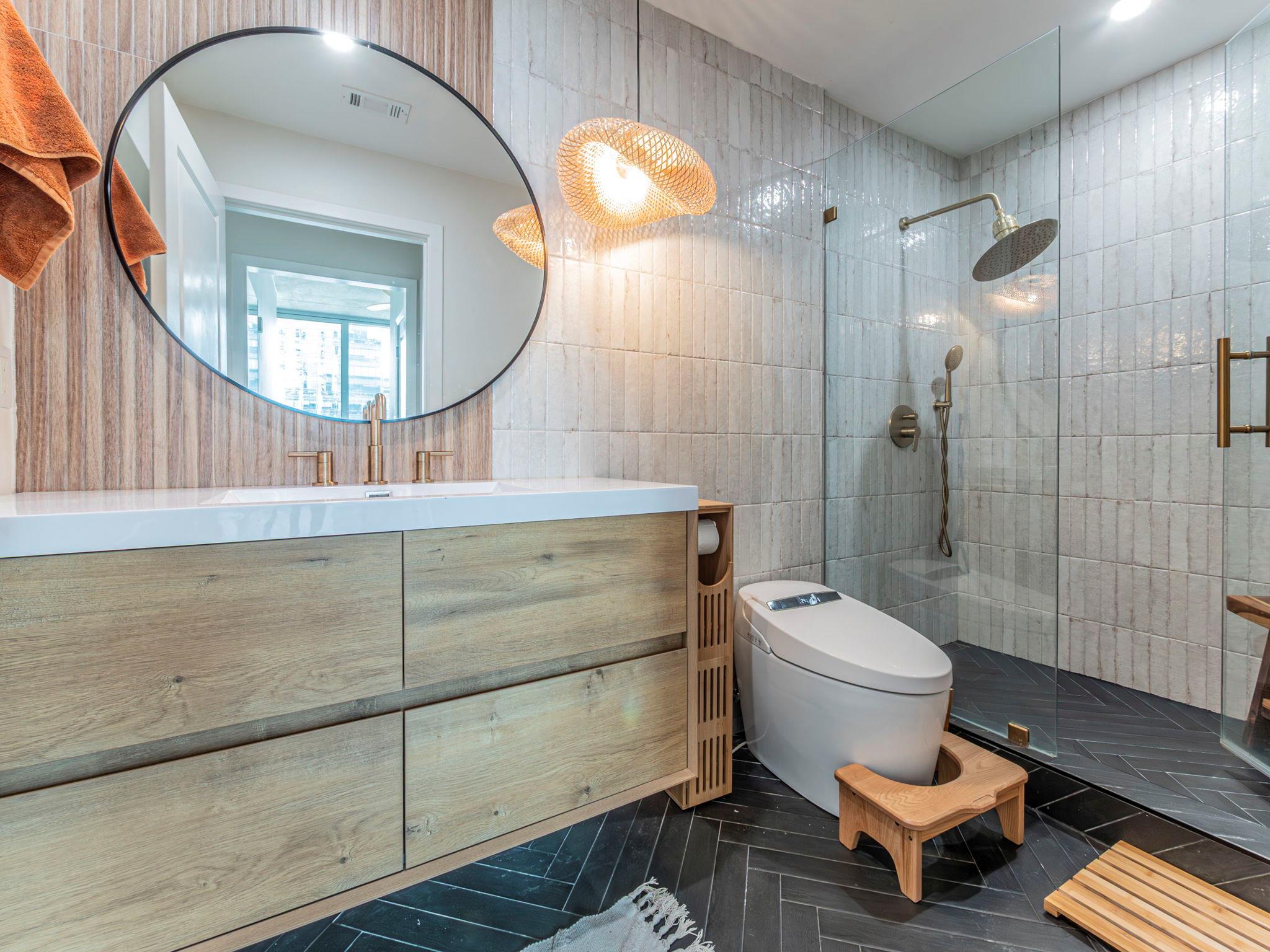 360 Nueces St # 1018, Austin, TX 78701