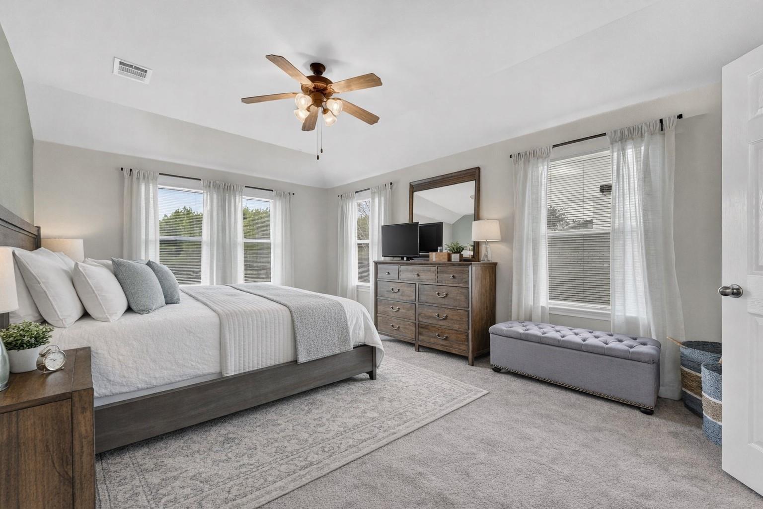 1403 Melissa Oaks Ln, Austin, TX 78744