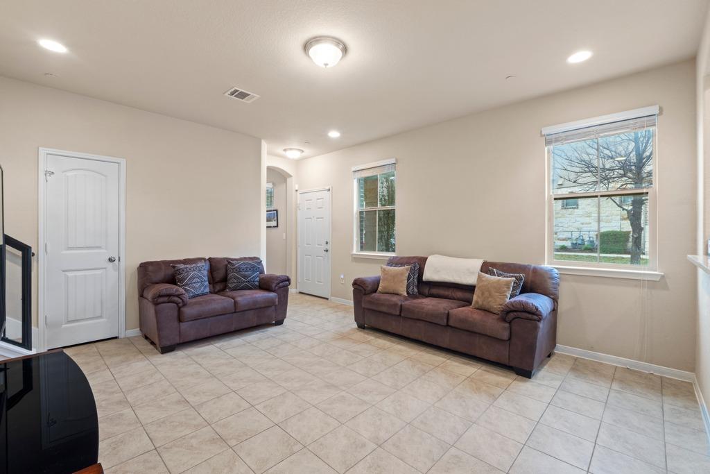 2880 Donnell Dr # 1901, Round Rock, TX 78664