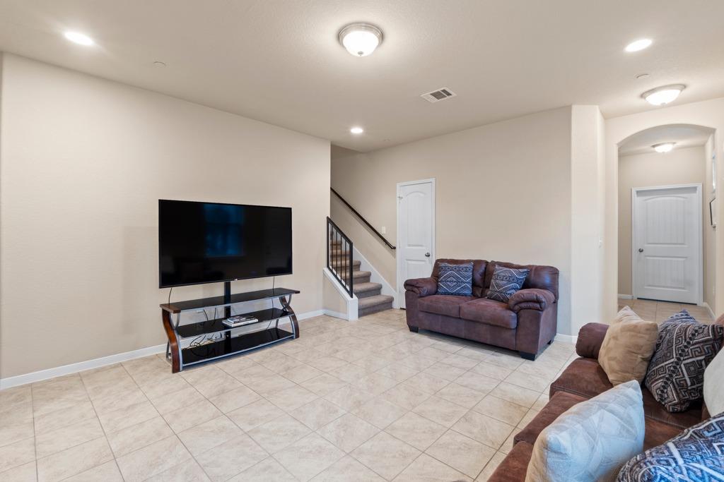 2880 Donnell Dr # 1901, Round Rock, TX 78664