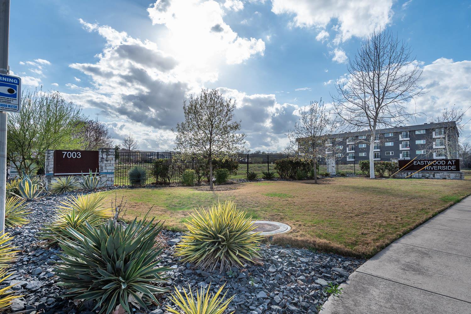 7204 Bassett Ct, Austin, TX 78741