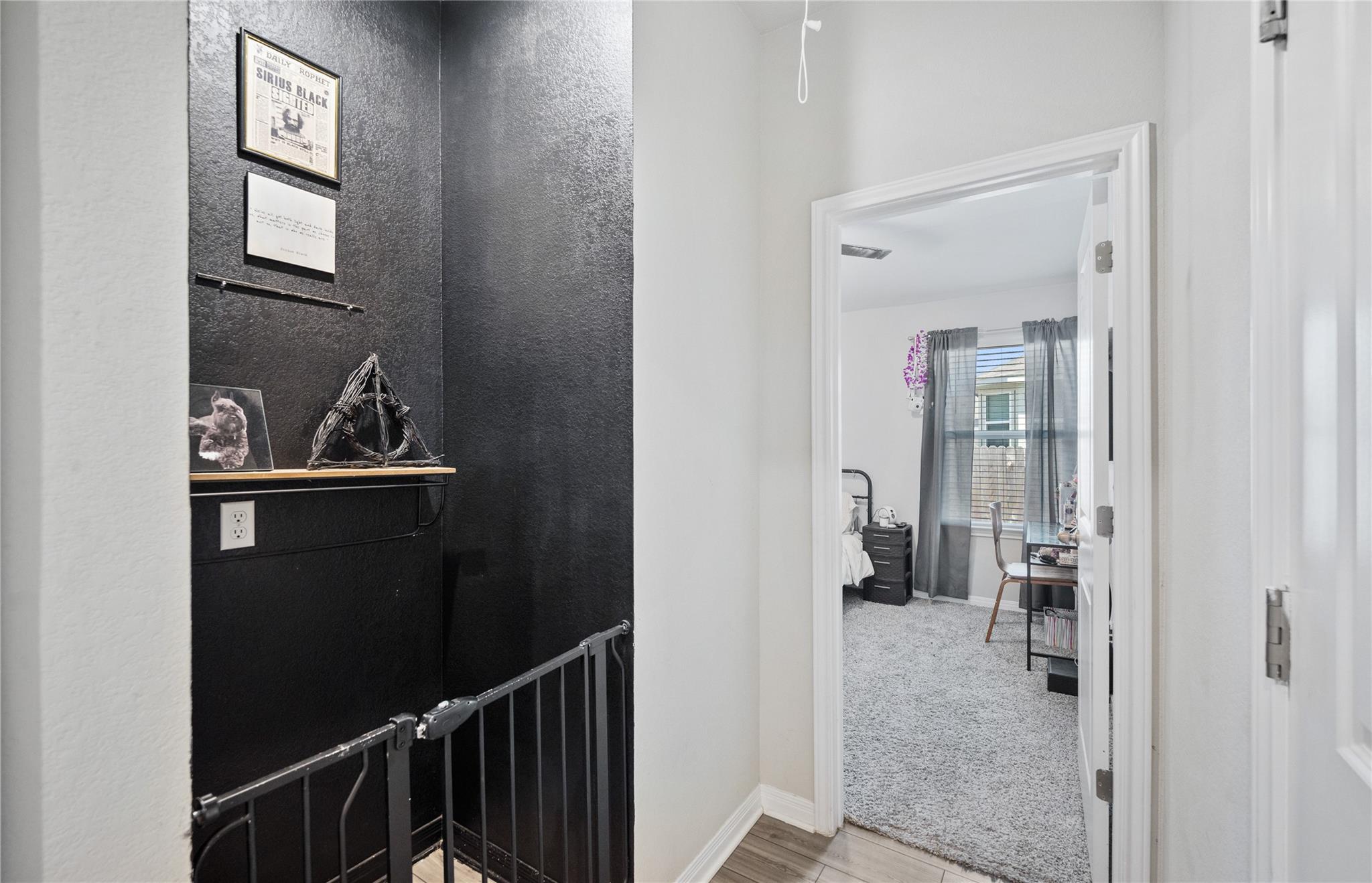 537 Loriner Way, Liberty Hill, TX 78642